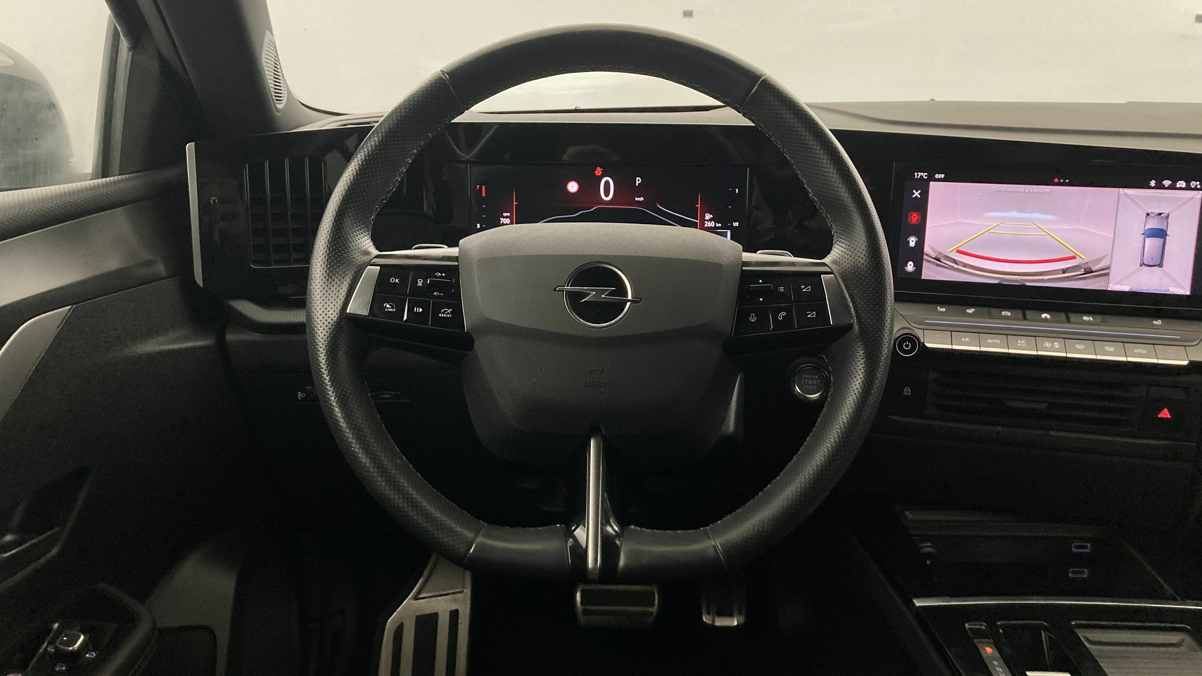 opel astra gs line 1.5D 130 AT 2022 vulkan grey / negro 17