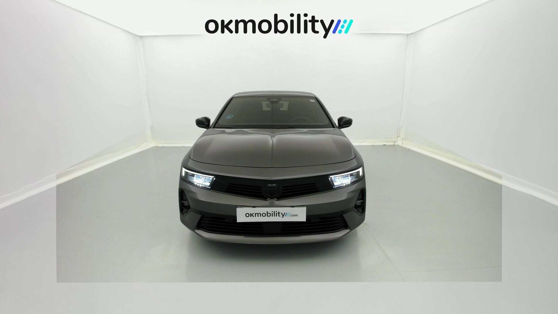 opel astra gs line 1.5D 130 AT 2022 vulkan grey / negro 4