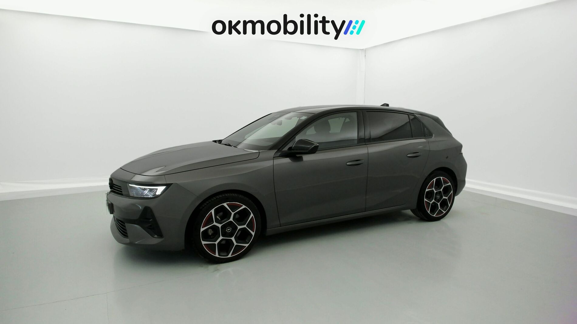 opel astra gs line 1.5D 130 AT 2022 vulkan grey / negro 5