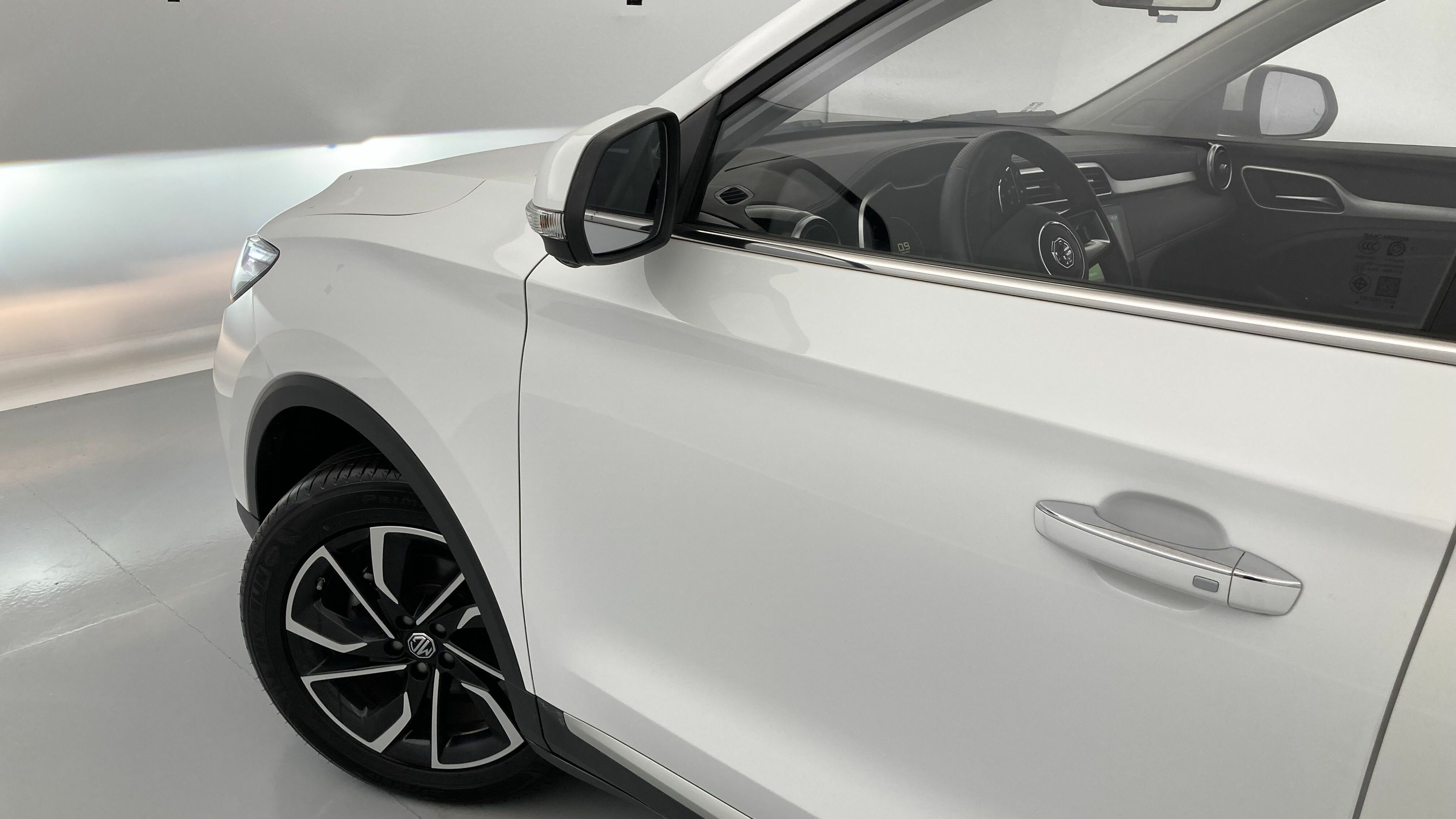 mg zs luxury 1.0 T-GDI 110 AT 2024 dover white 28