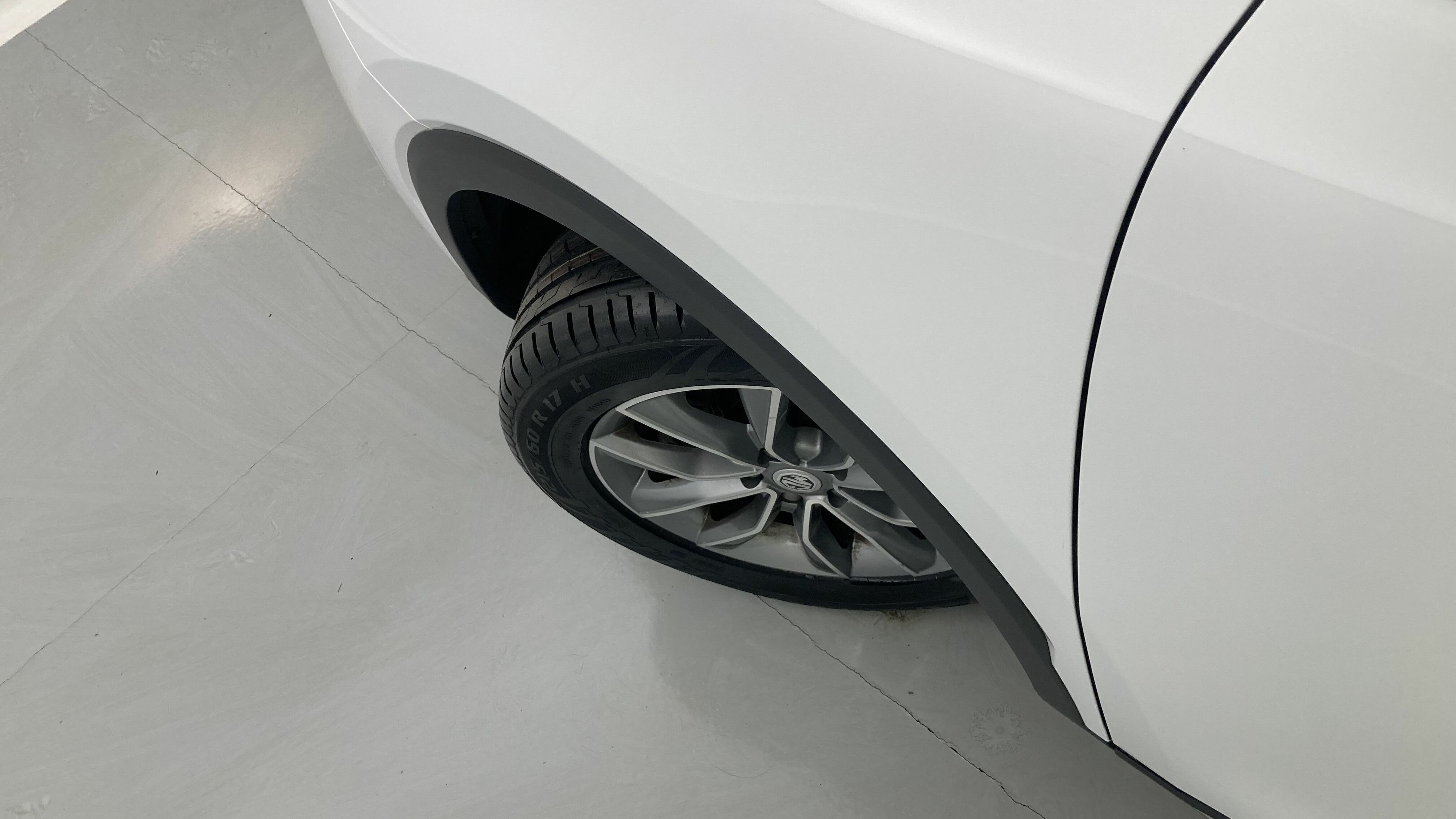 mg hs comfort 1.5 T-GDI 162 AT 2023 white 27