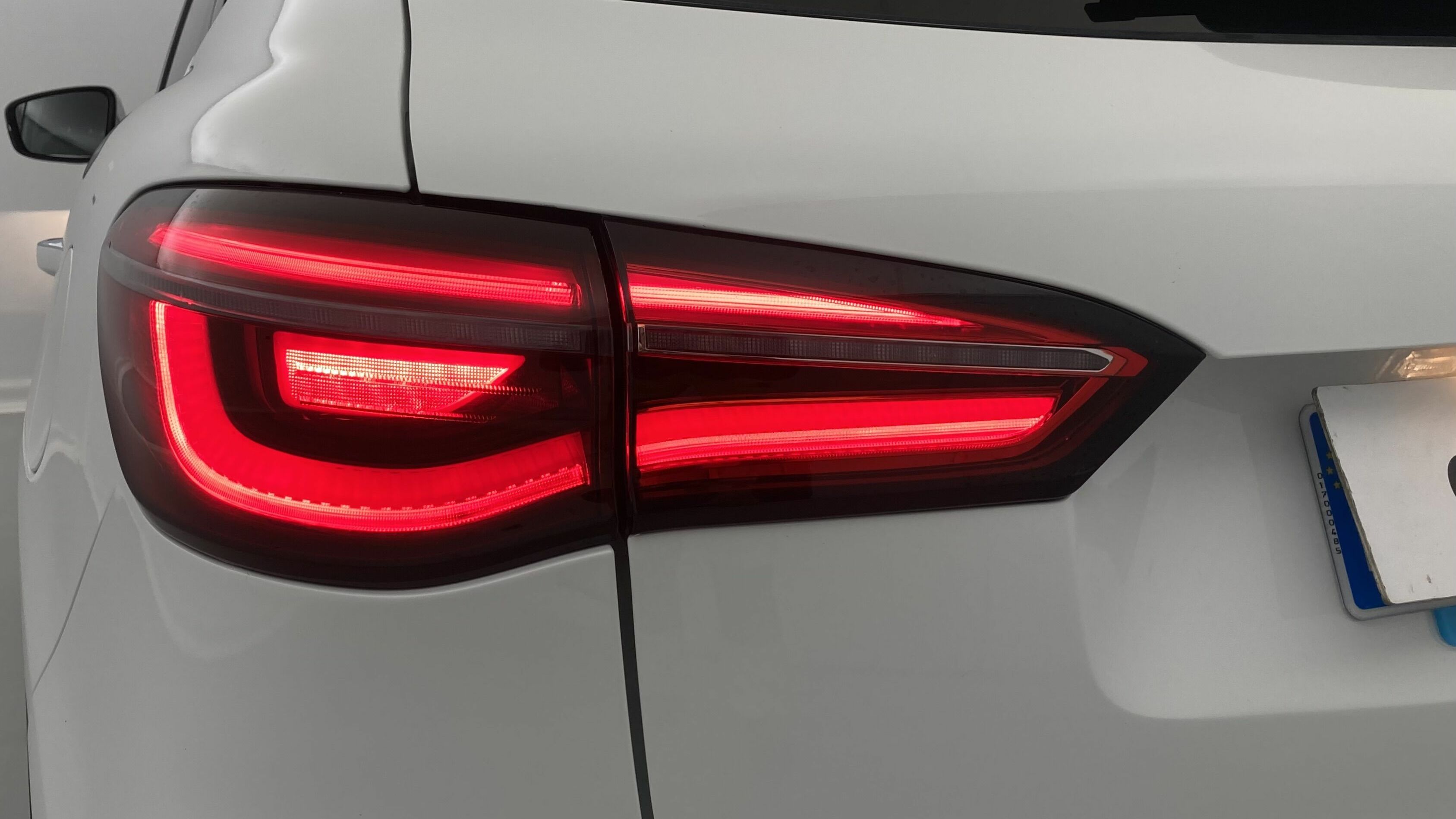 mg hs comfort 1.5 T-GDI 162 AT 2023 white 29