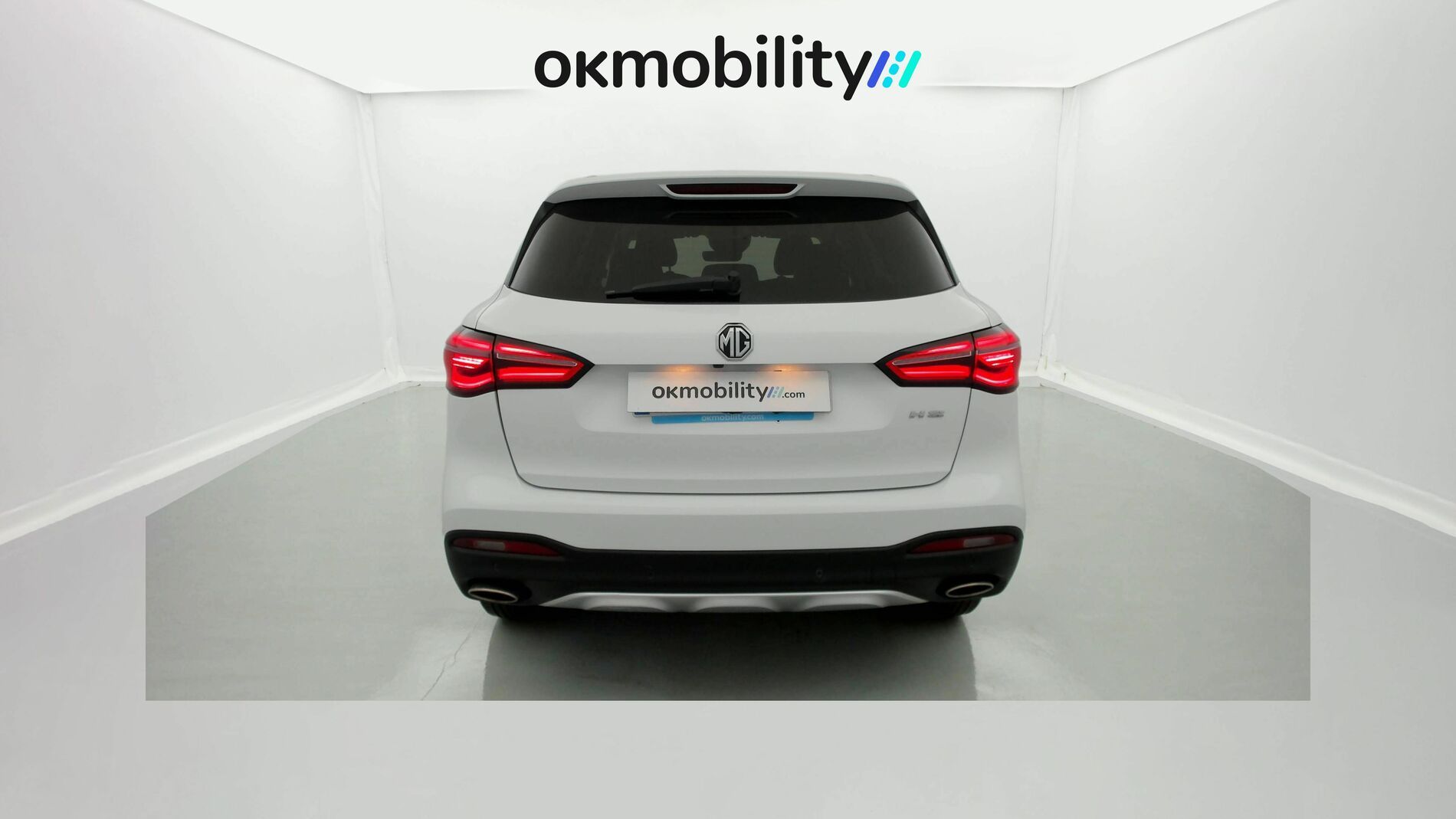 mg hs comfort 1.5 T-GDI 162 AT 2023 white 9