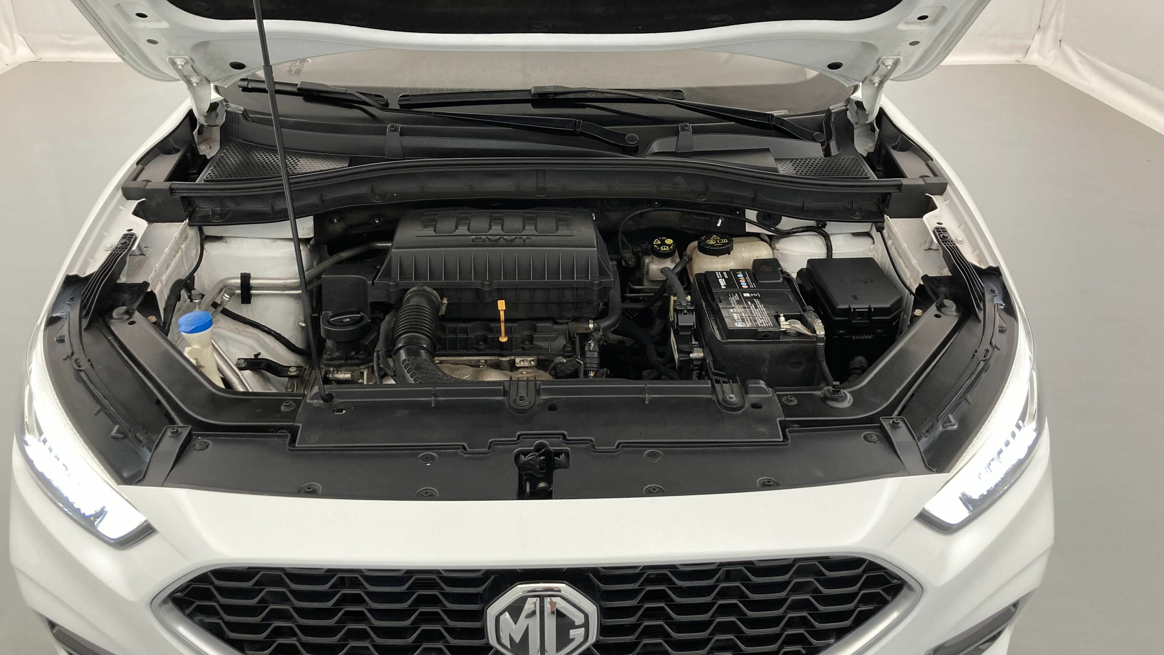 mg zs luxury 1.5 VTI-TECH 106 2023 dover white 25