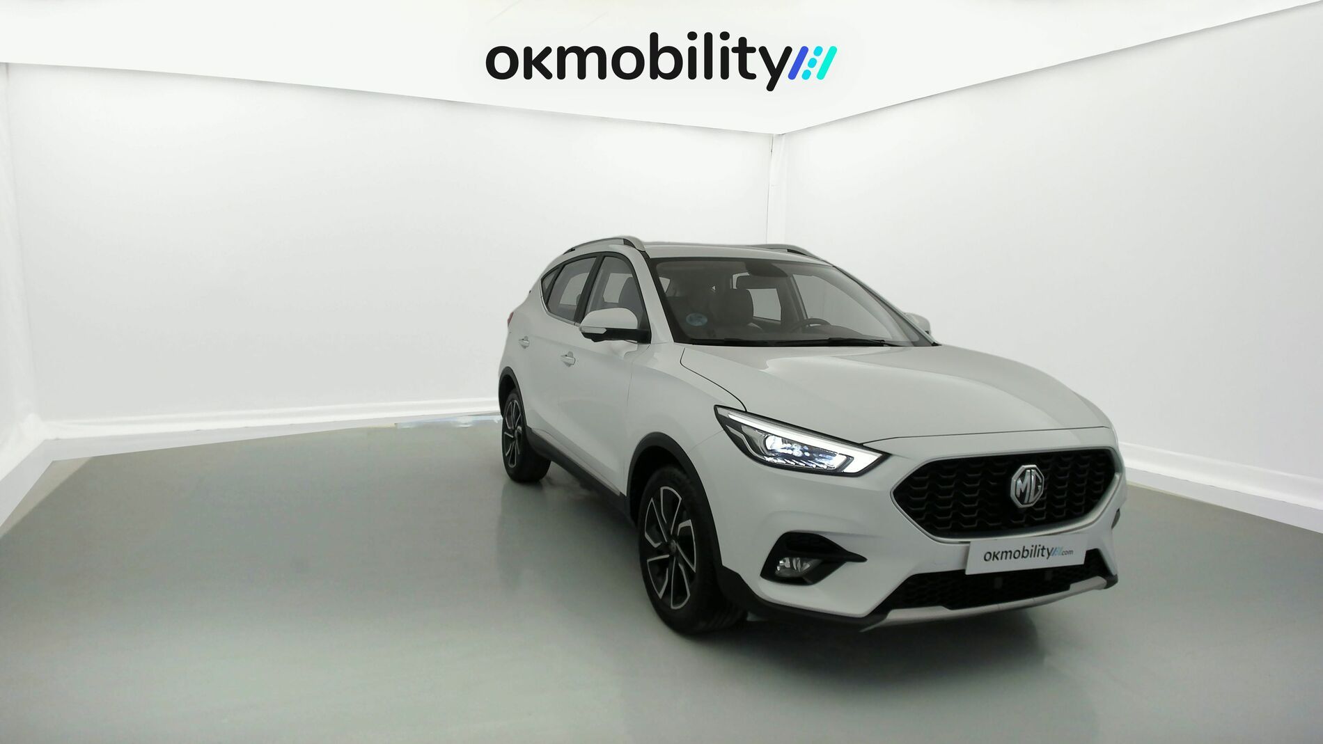 mg zs luxury 1.5 VTI-TECH 106 2023 dover white 3