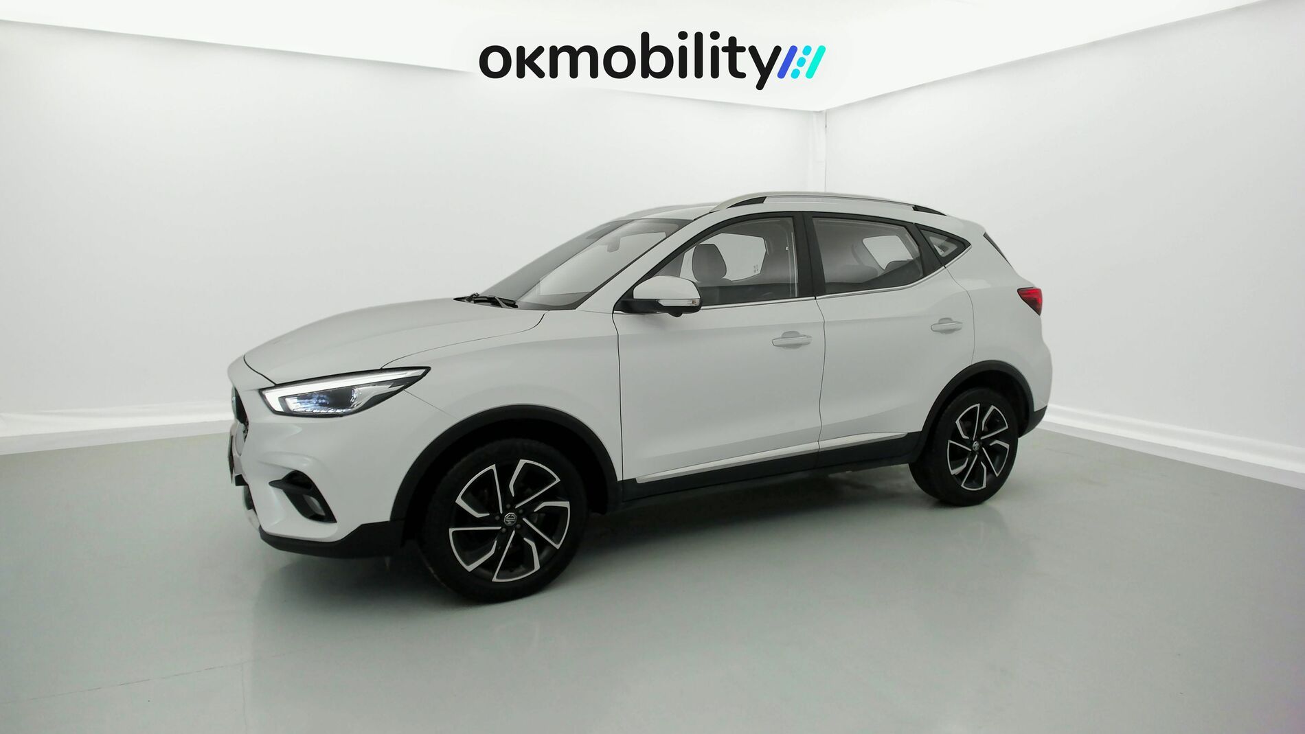 mg zs luxury 1.5 VTI-TECH 106 2023 dover white 5