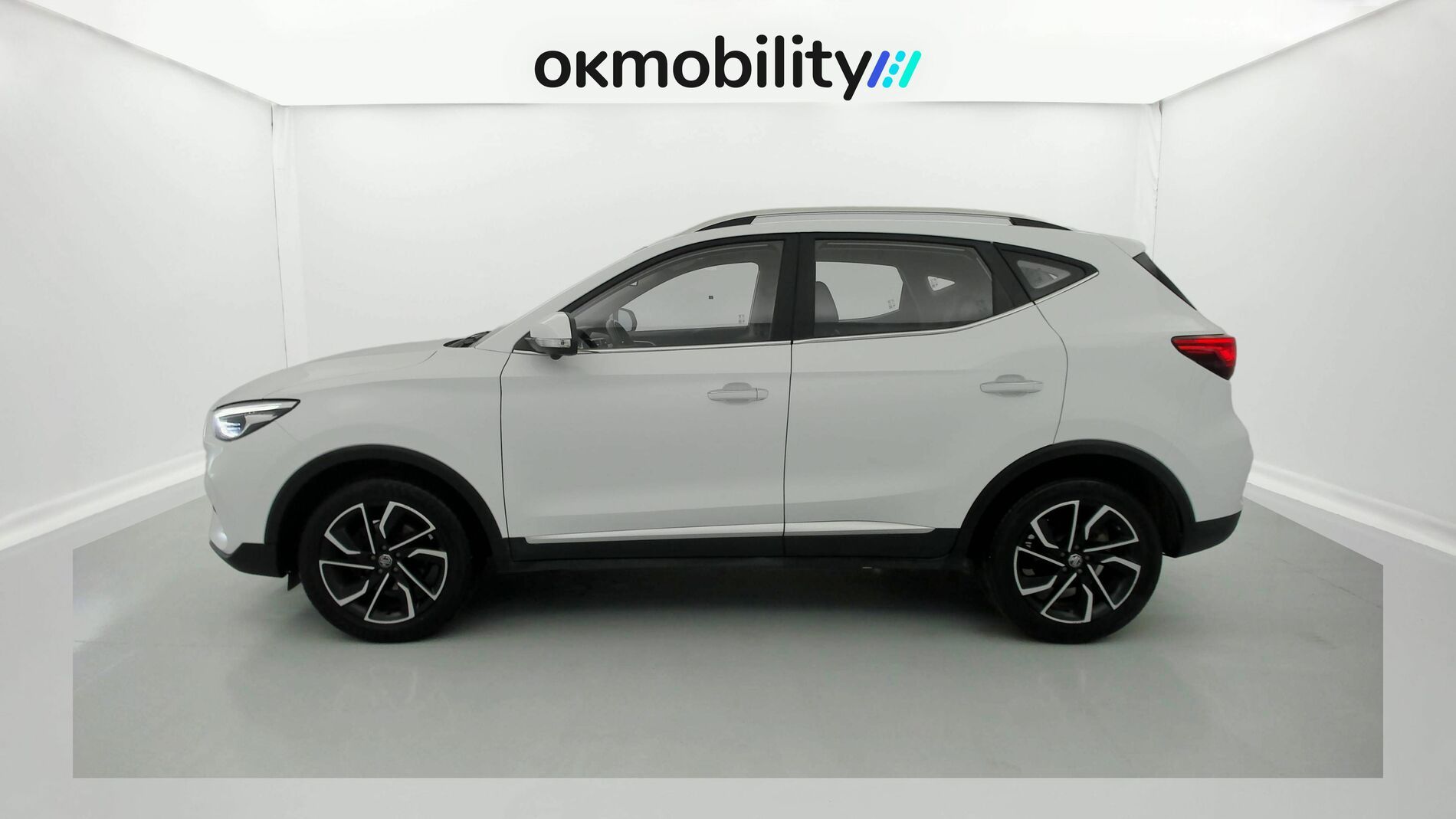 mg zs luxury 1.5 VTI-TECH 106 2023 dover white 7
