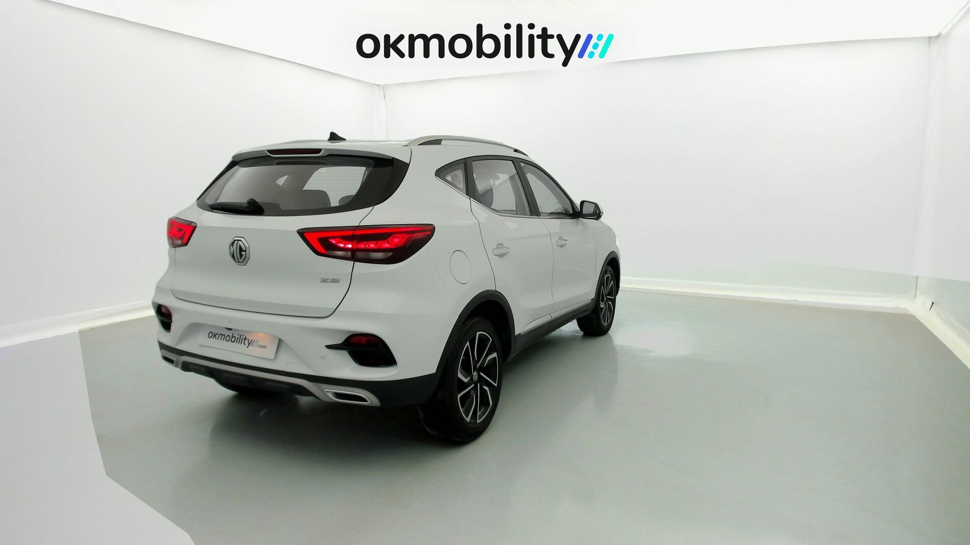mg zs luxury 1.5 VTI-TECH 106 2023 dover white 11