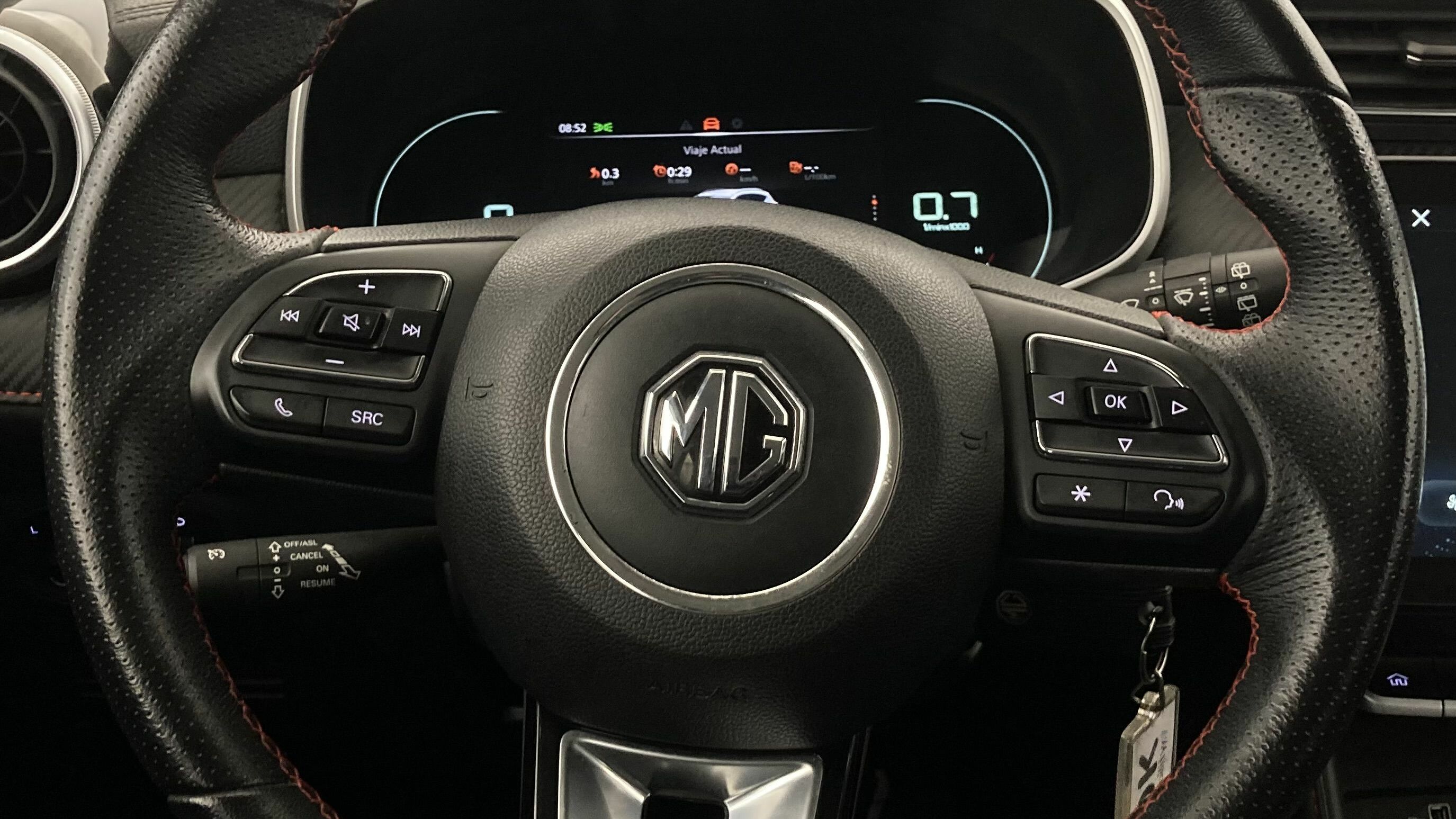 mg zs luxury 1.5 VTI-TECH 106 2023 dover white 18