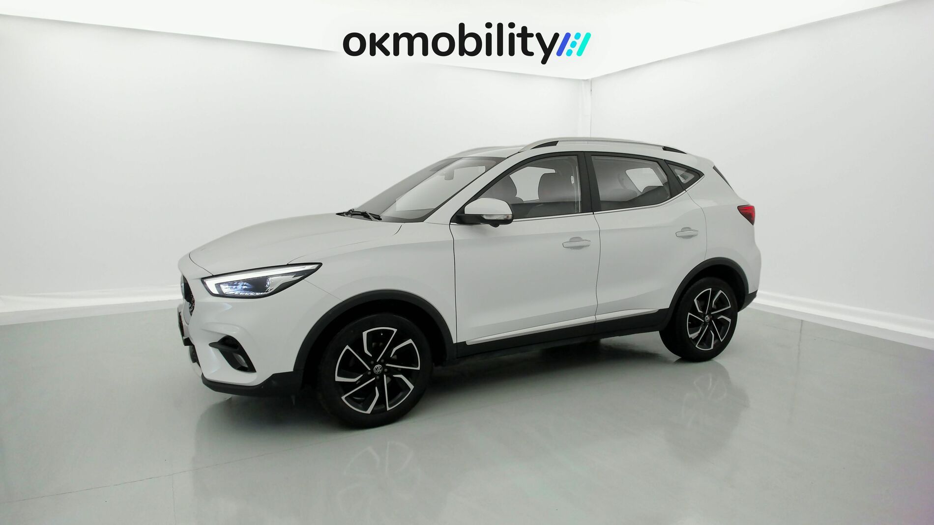 mg zs luxury 1.5 VTI-TECH 106 2023 dover white 5