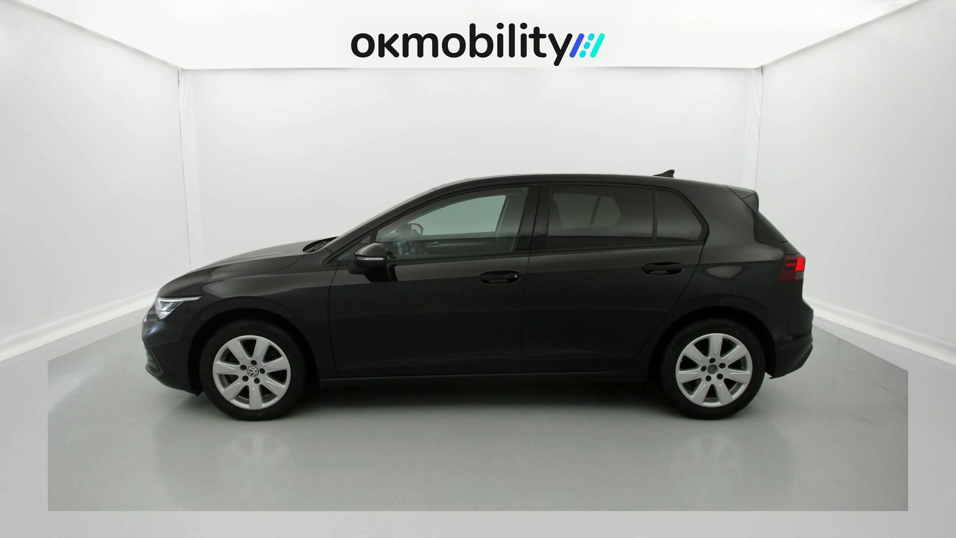volkswagen golf life 2.0 TDI 116 2020 deep black pearl 7