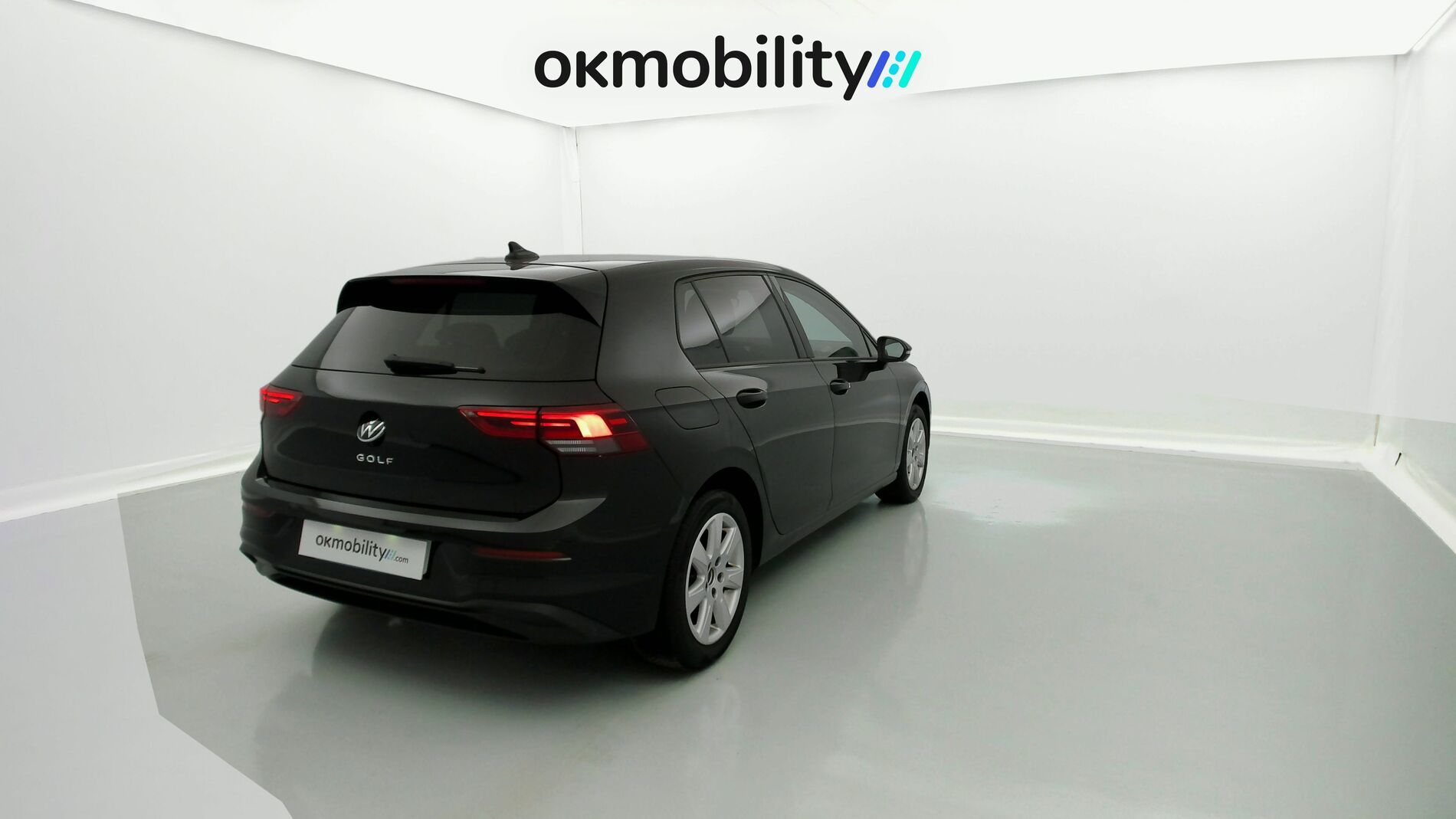 volkswagen golf life 2.0 TDI 116 2020 deep black pearl 11
