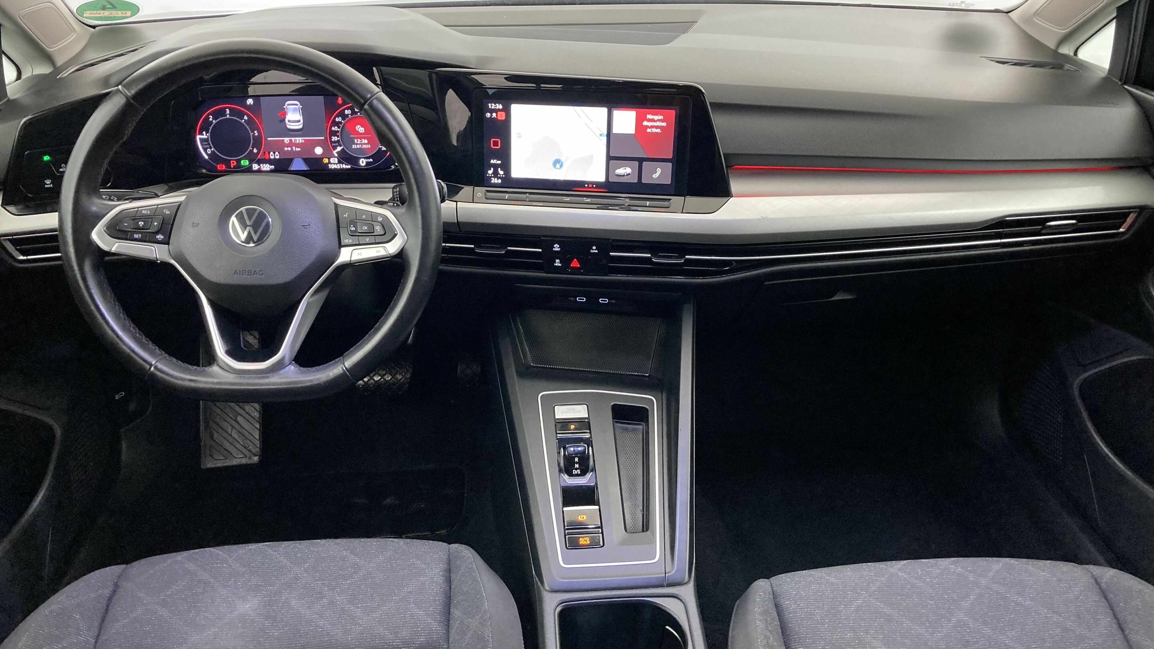 volkswagen golf life 2.0 TDI 150 DSG 2020 deep black perleffekt 17