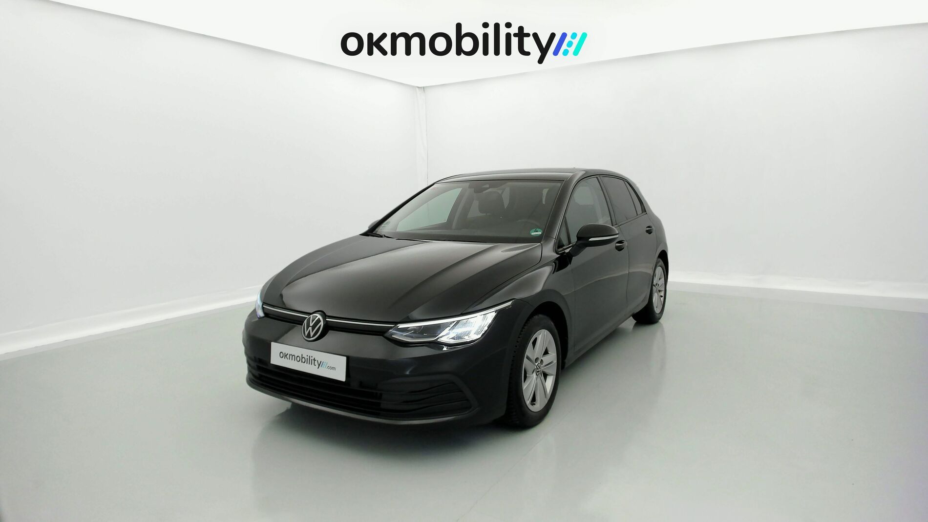 volkswagen golf life 2.0 TDI 150 DSG 2020 deep black perleffekt 1