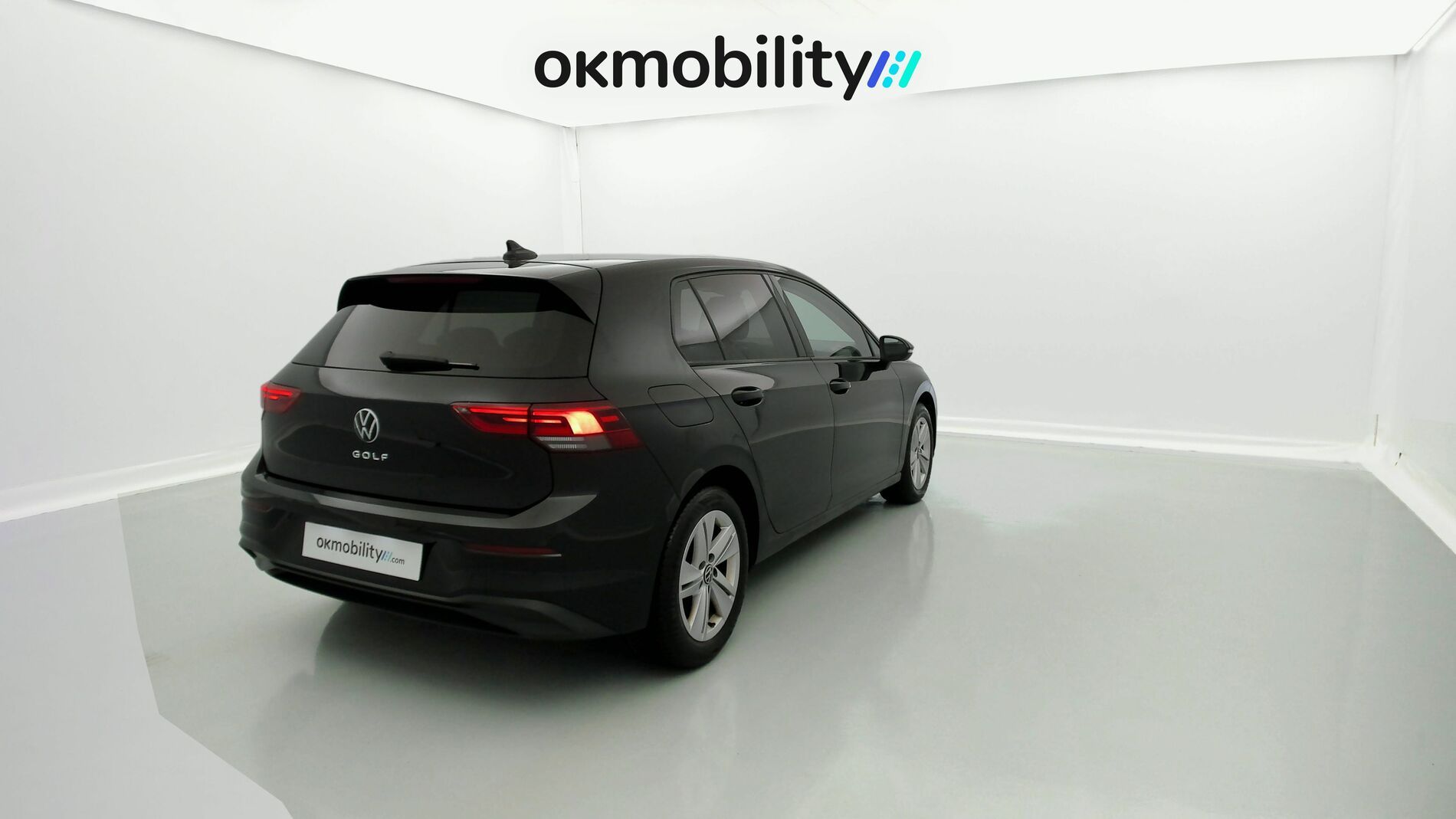 volkswagen golf life 2.0 TDI 150 DSG 2020 deep black perleffekt 12