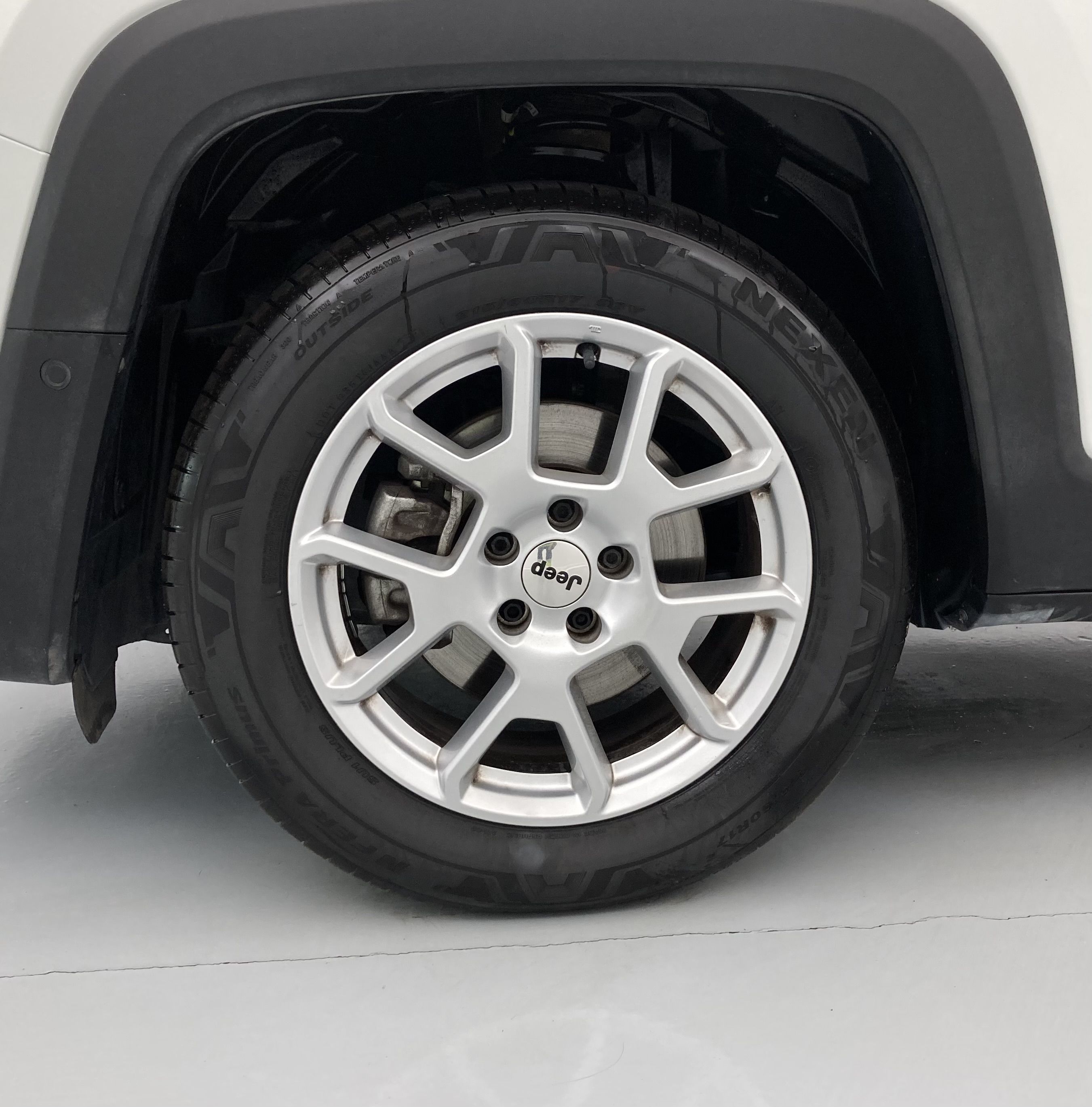 jeep renegade limited 1.5 TURBO 130 DCT 2023 blanco alpine 29