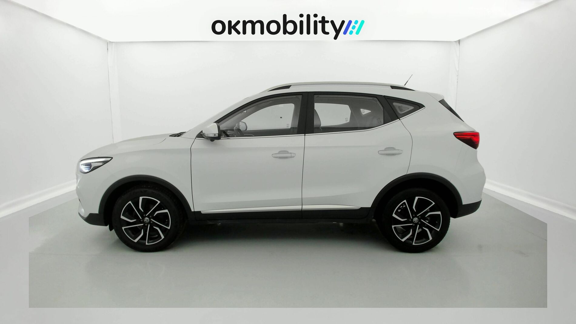 mg zs luxury 1.5 VTI-TECH 106 2023 dover white 5