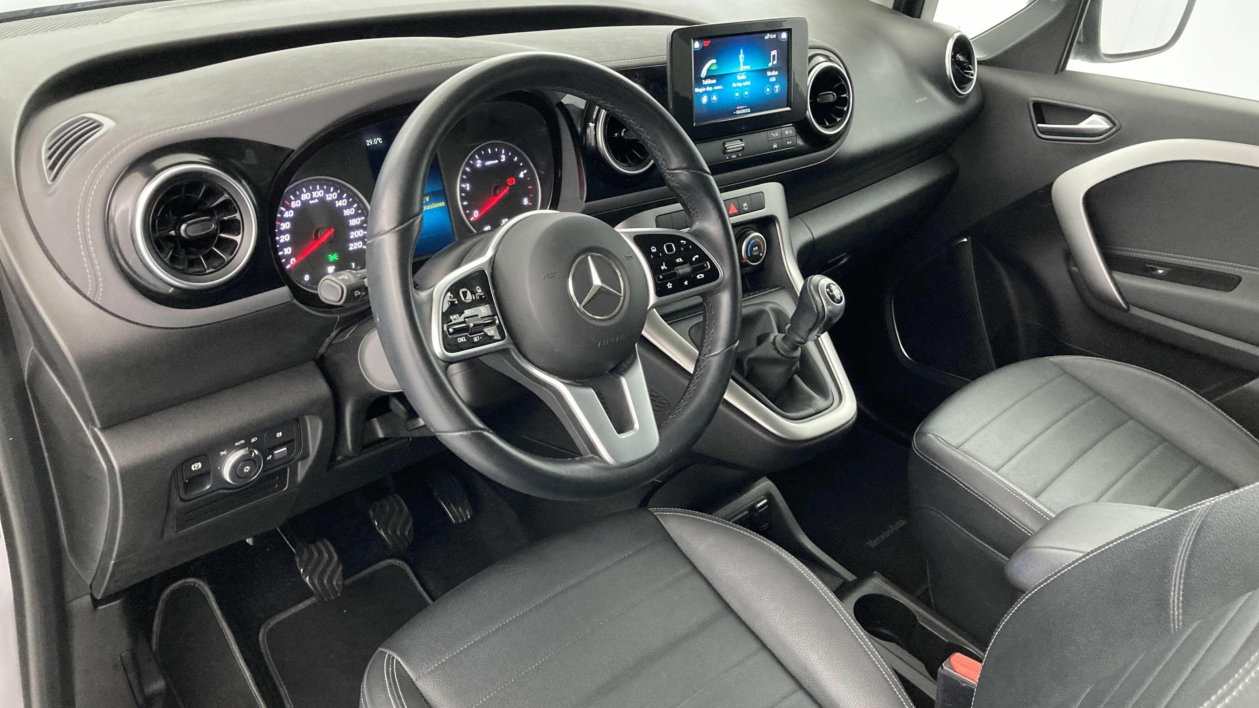 mercedes benz clase t n1 progressive 160D 95 2023 gris cromita metalizado 15