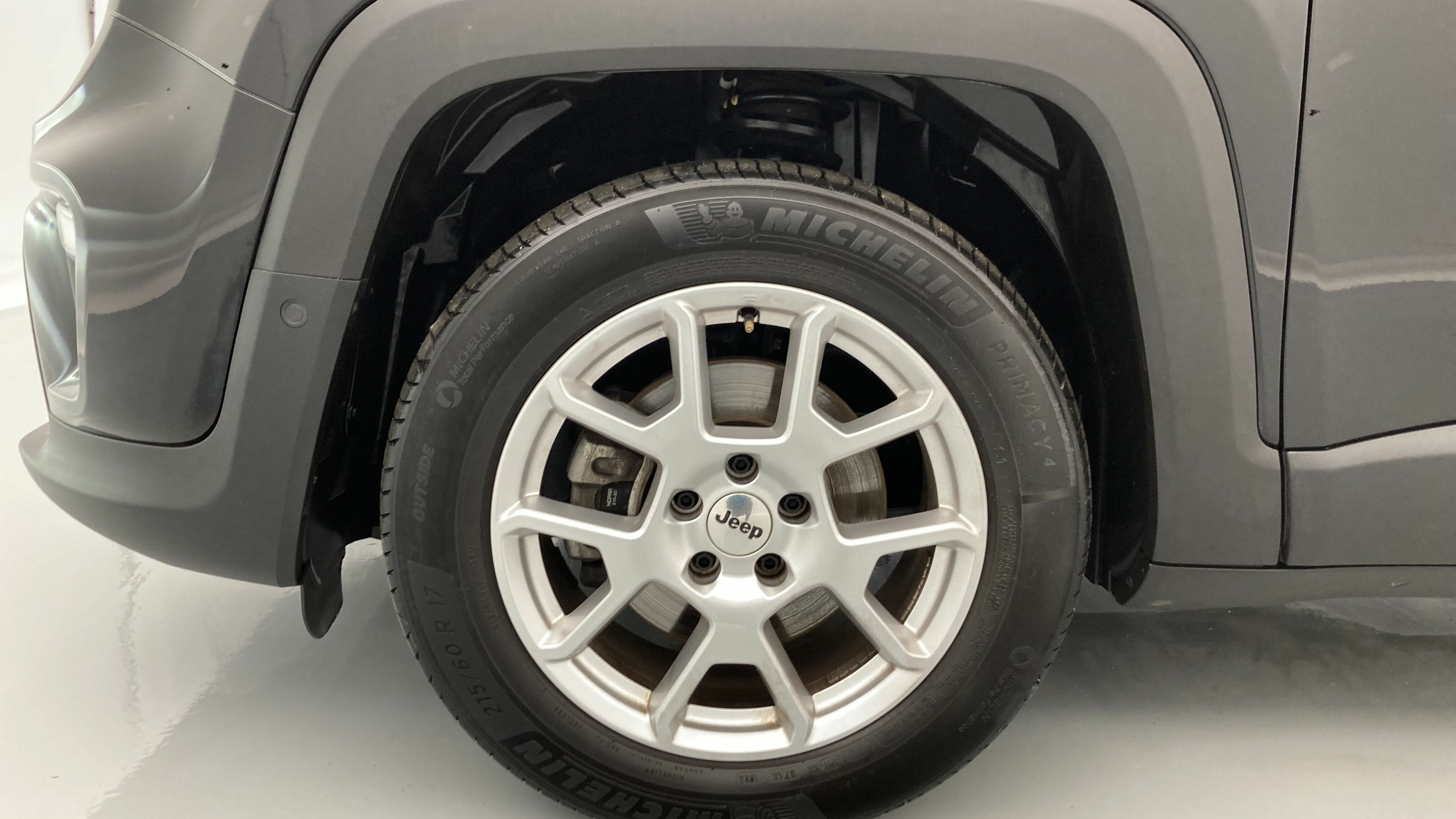 jeep renegade limited 1.5 TURBO 130 DCT 2023 negro solido 20