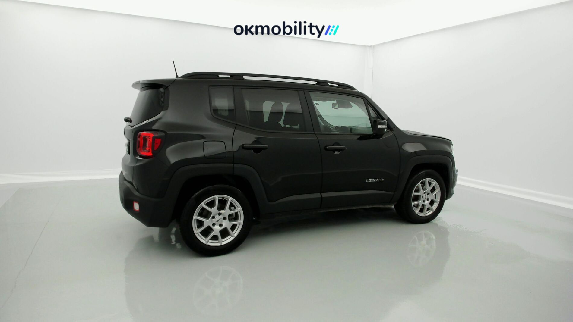 jeep renegade limited 1.5 TURBO 130 DCT 2023 negro solido 9