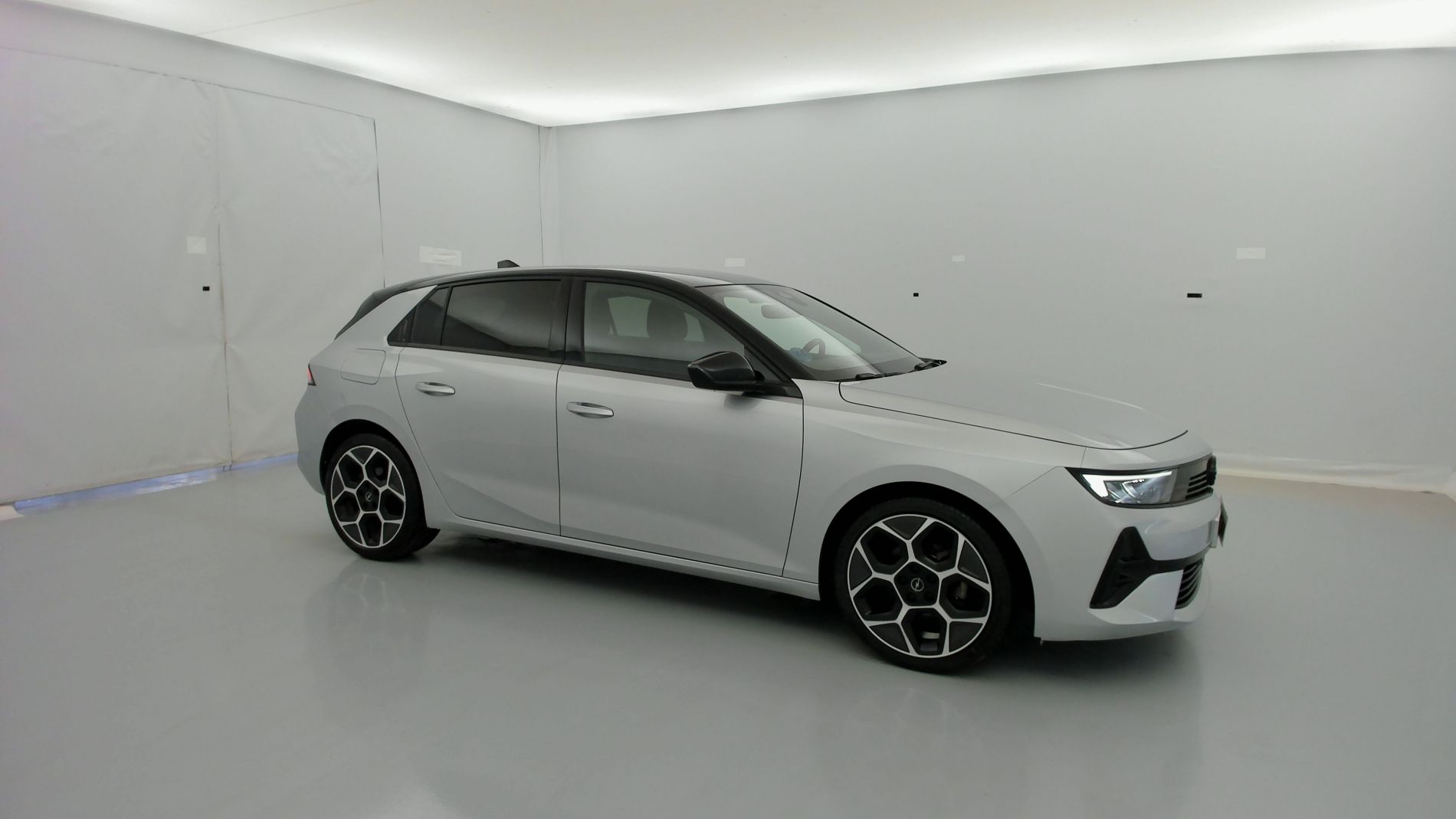 opel astra gs 1.2T 130 2023 kristal silver 2