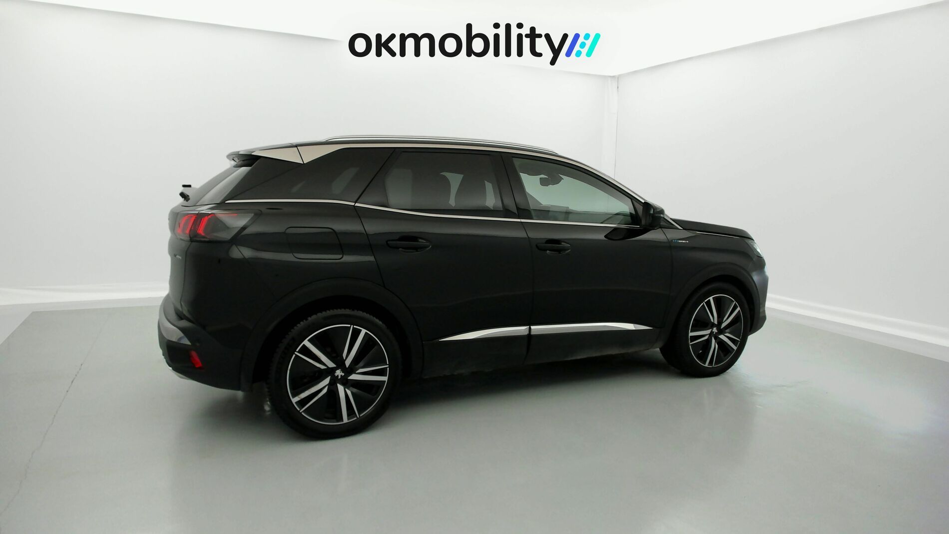 peugeot 3008 gt pack 1.6 HYBRID 300 EAT PHEV 2022 negro perla nera 12