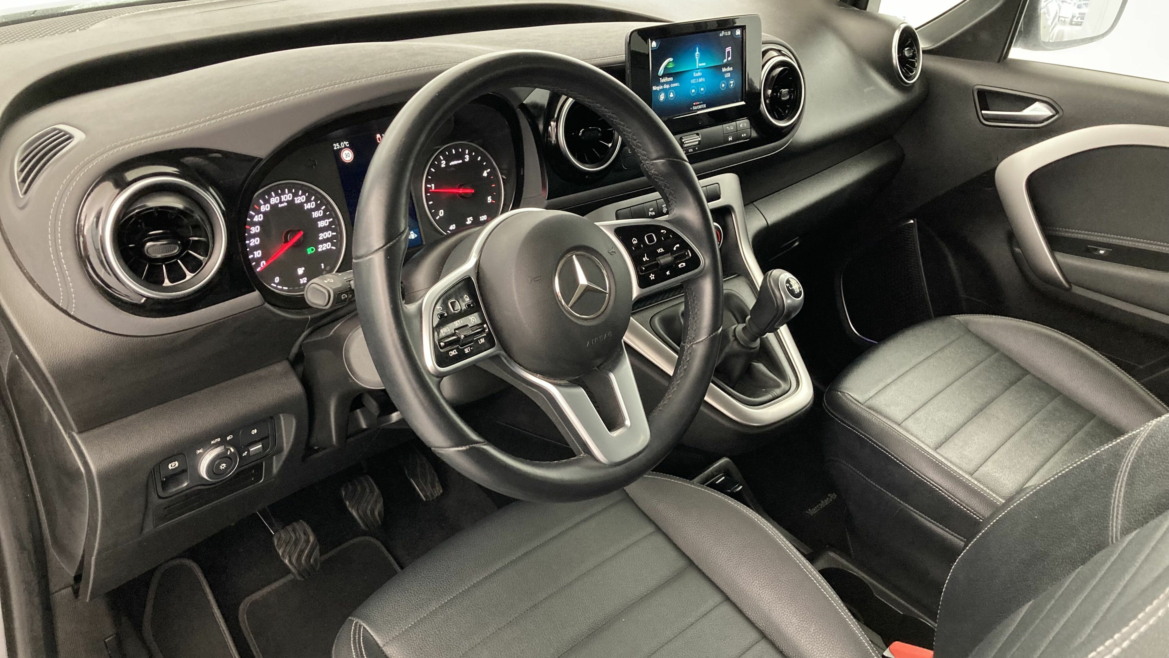 mercedes benz clase t n1 progressive 160D 95 2023 gris cromita metalizado 16