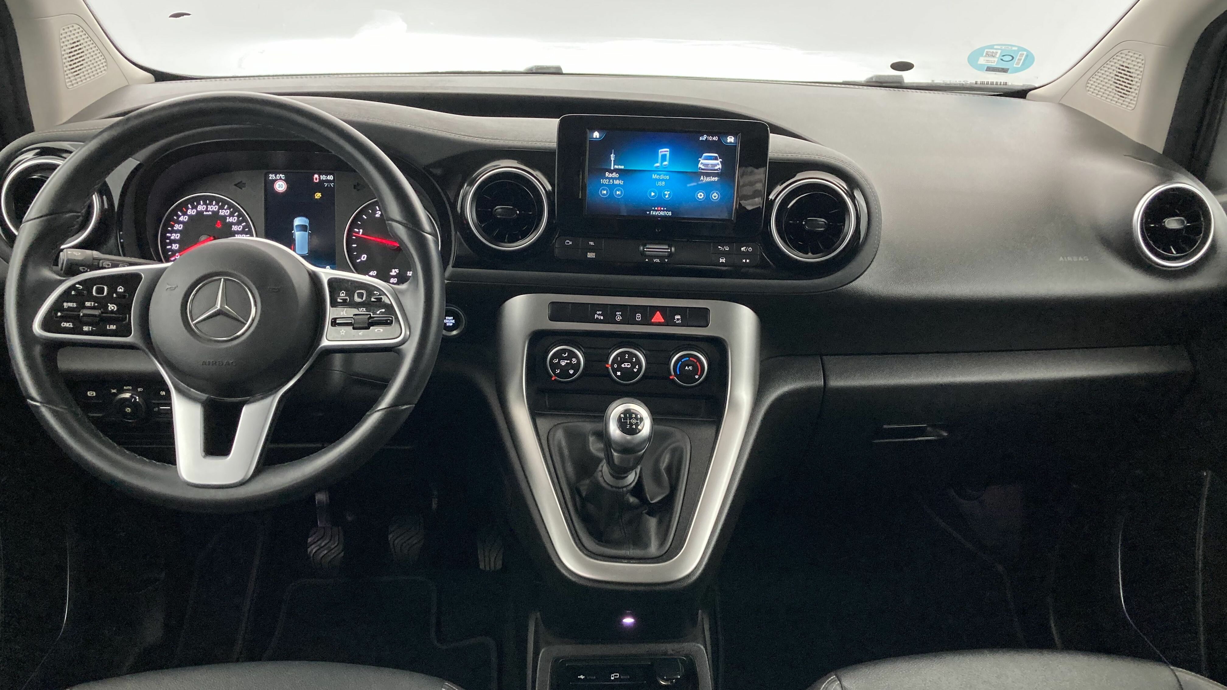 mercedes benz clase t n1 progressive 160D 95 2023 gris cromita metalizado 17