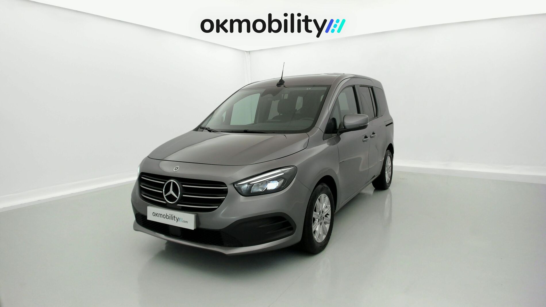 mercedes benz clase t n1 progressive 160D 95 2023 gris cromita metalizado 1