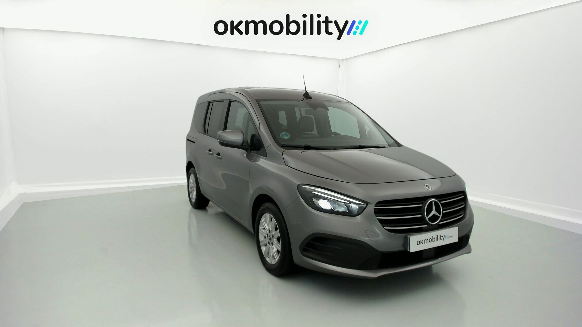 mercedes benz clase t n1 progressive 160D 95 2023 gris cromita metalizado 3