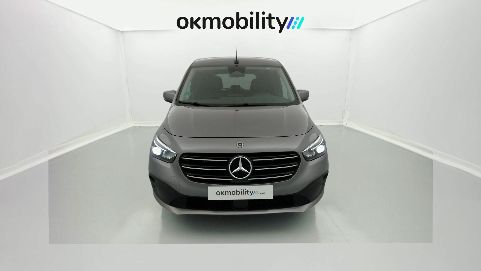 mercedes benz clase t n1 progressive 160D 95 2023 gris cromita metalizado 4