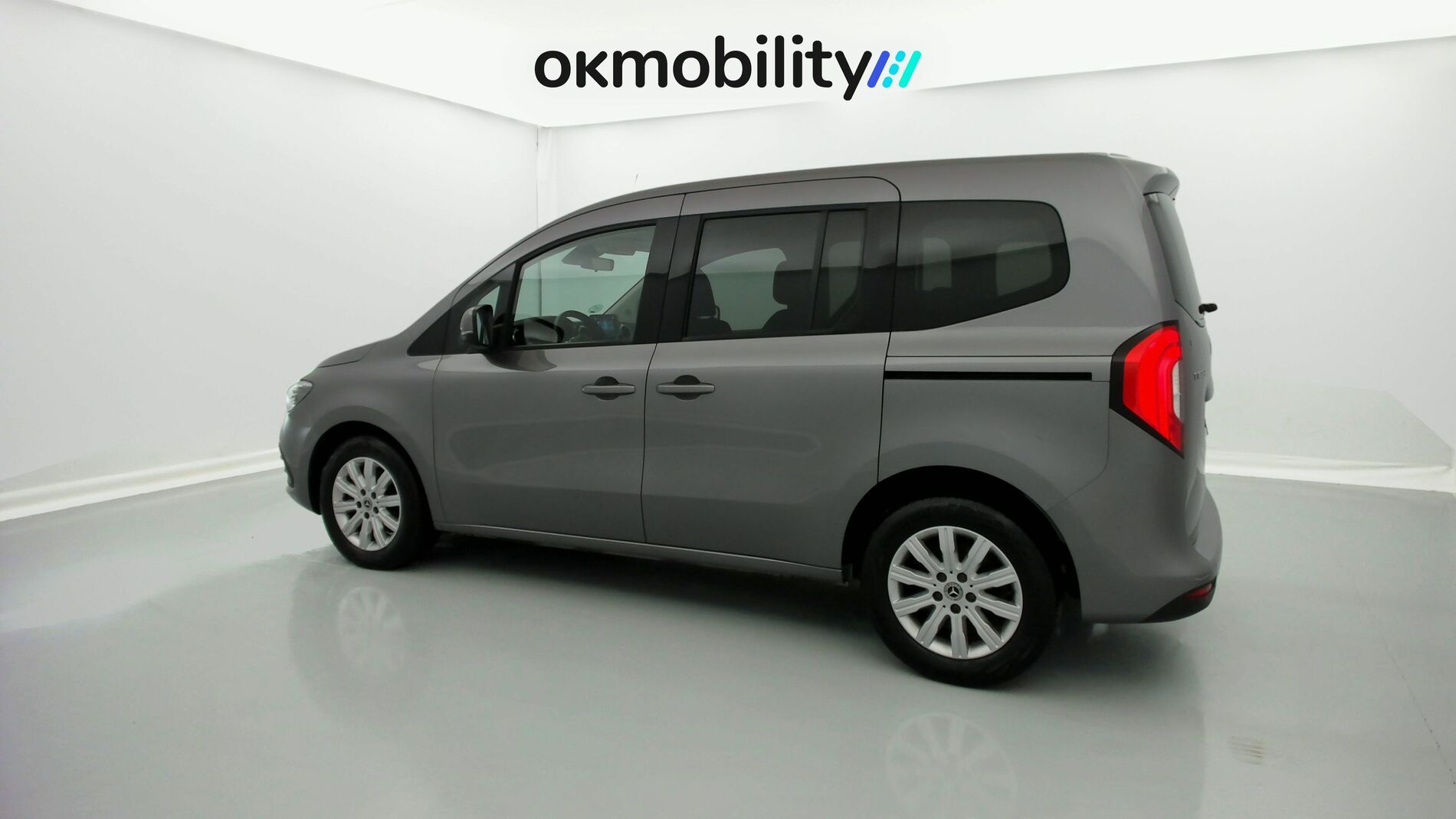 mercedes benz clase t n1 progressive 160D 95 2023 gris cromita metalizado 9