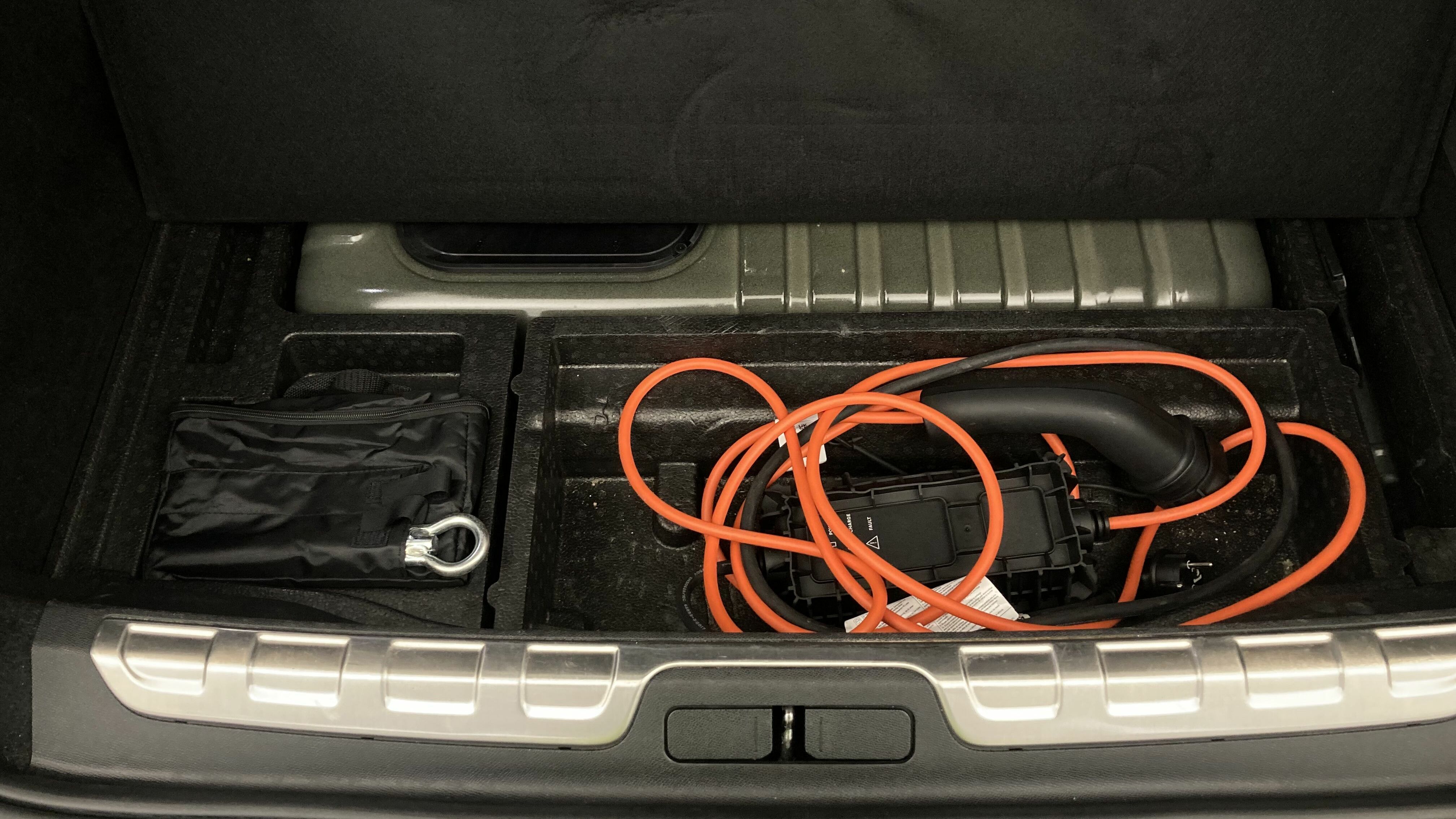 ds ds4 performance line + E-TENSE 225 CA 2023 negro perla 22