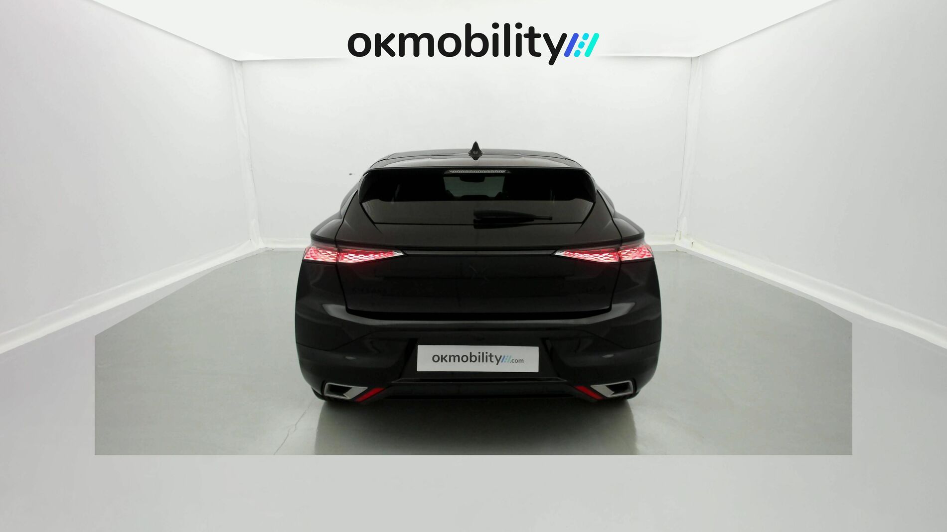 ds ds4 performance line + E-TENSE 225 CA 2023 negro perla 9