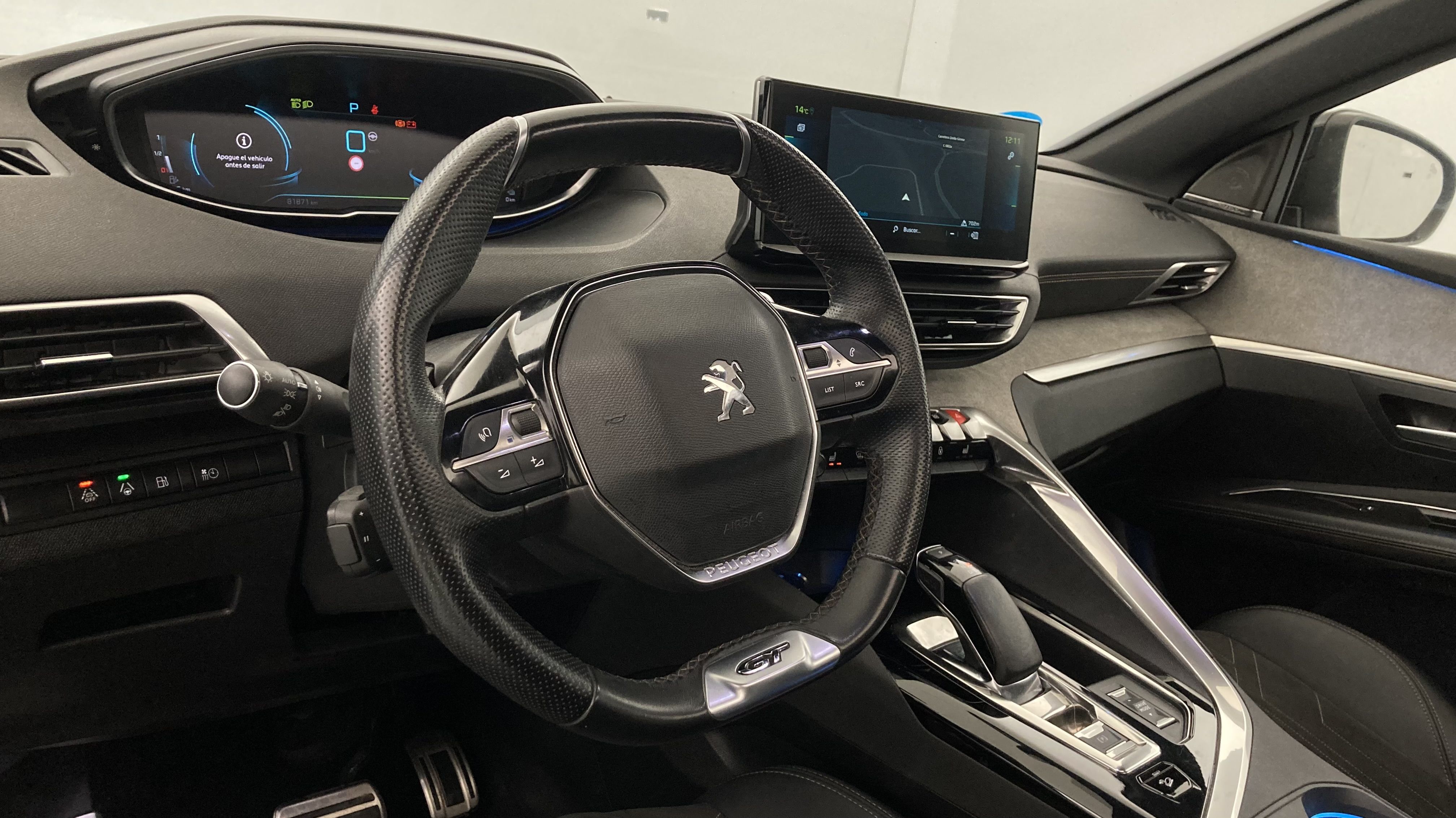 peugeot 3008 gt pack 1.6 HYBRID 300 EAT PHEV 2022 negro perla nera 18