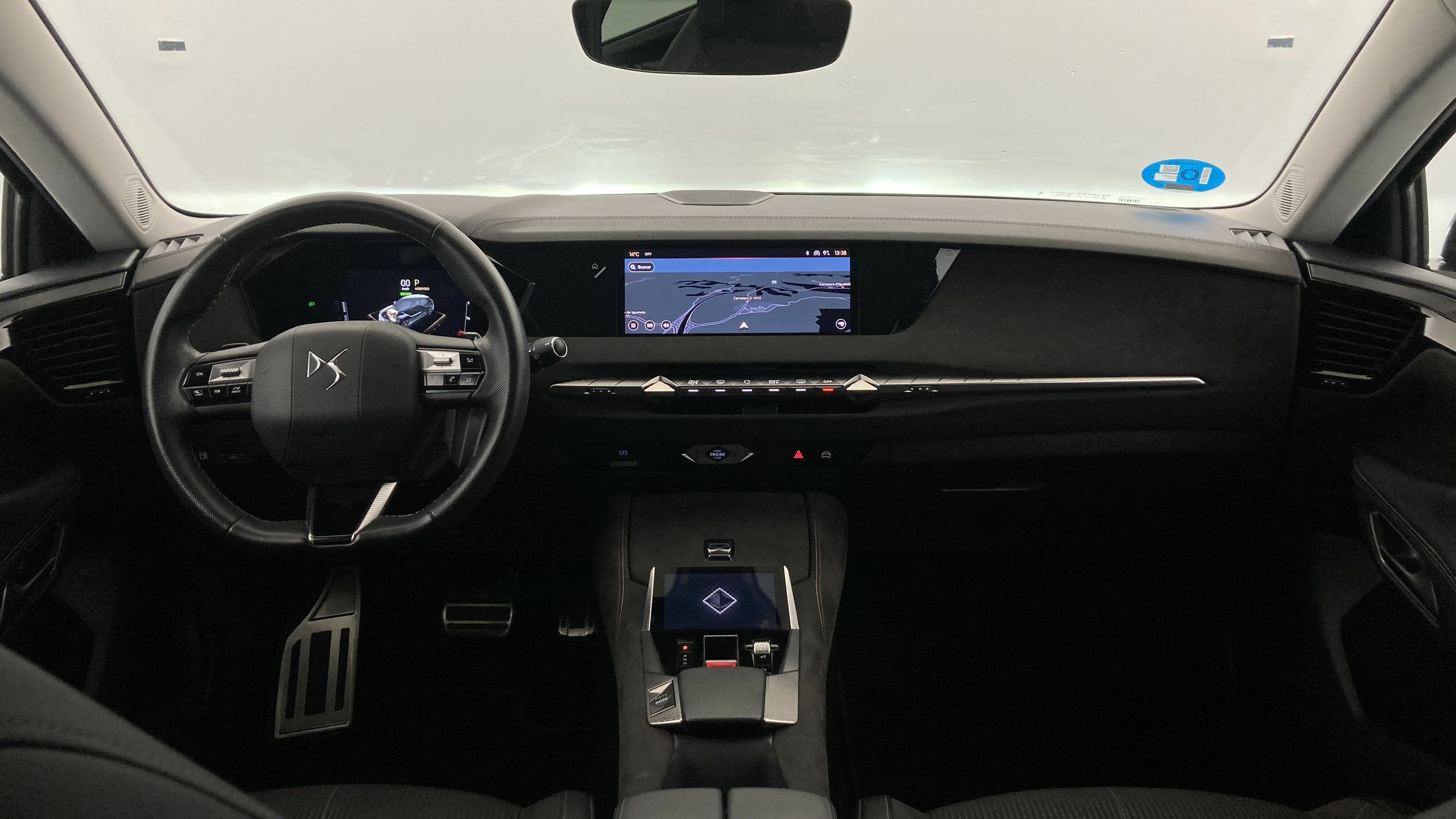 ds ds4 performance line + E-TENSE 225 CA 2023 negro perla 15