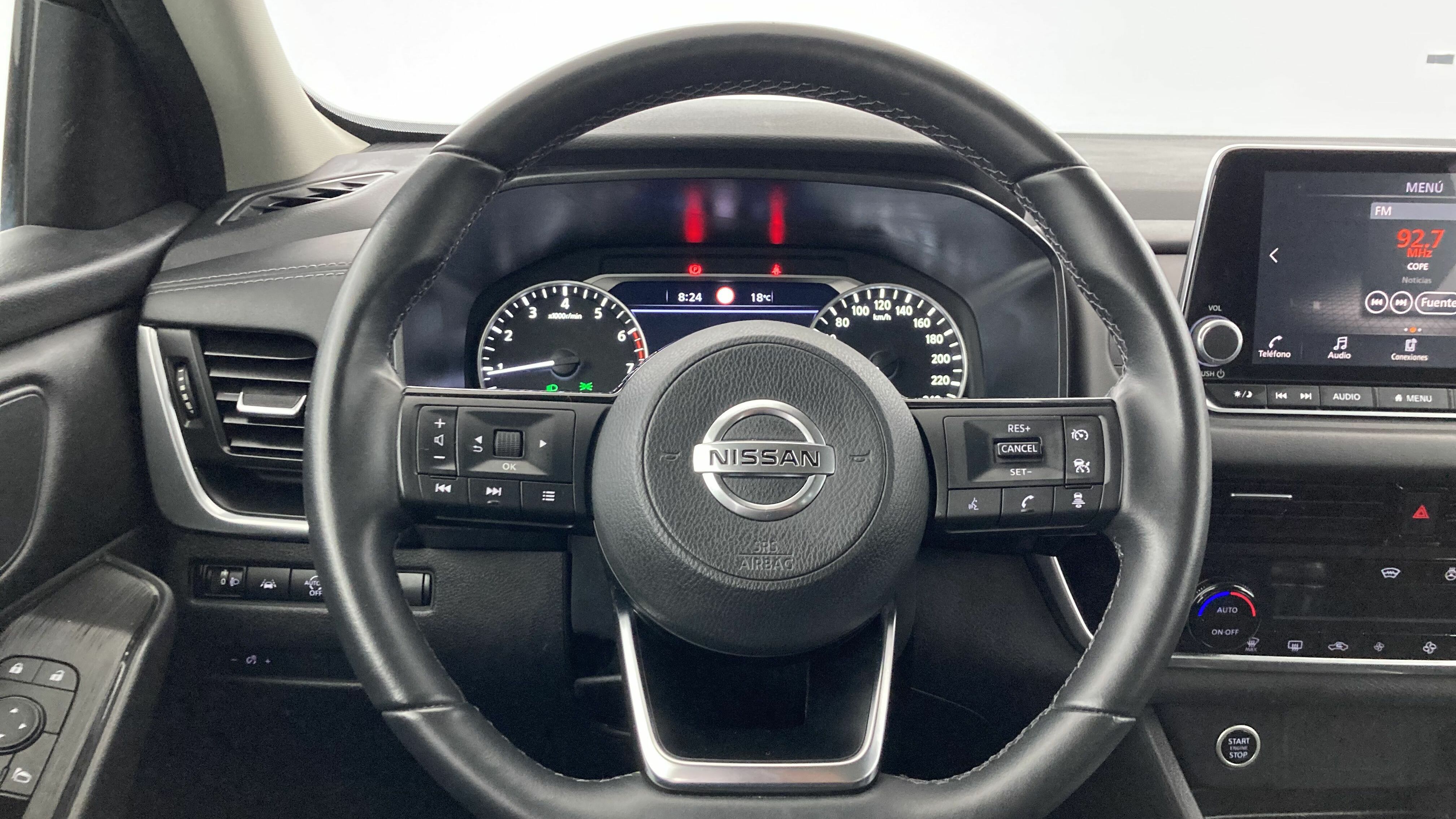 nissan qashqai acenta 1.3 DIG-T 140 MHEV 2022 black metallic 18