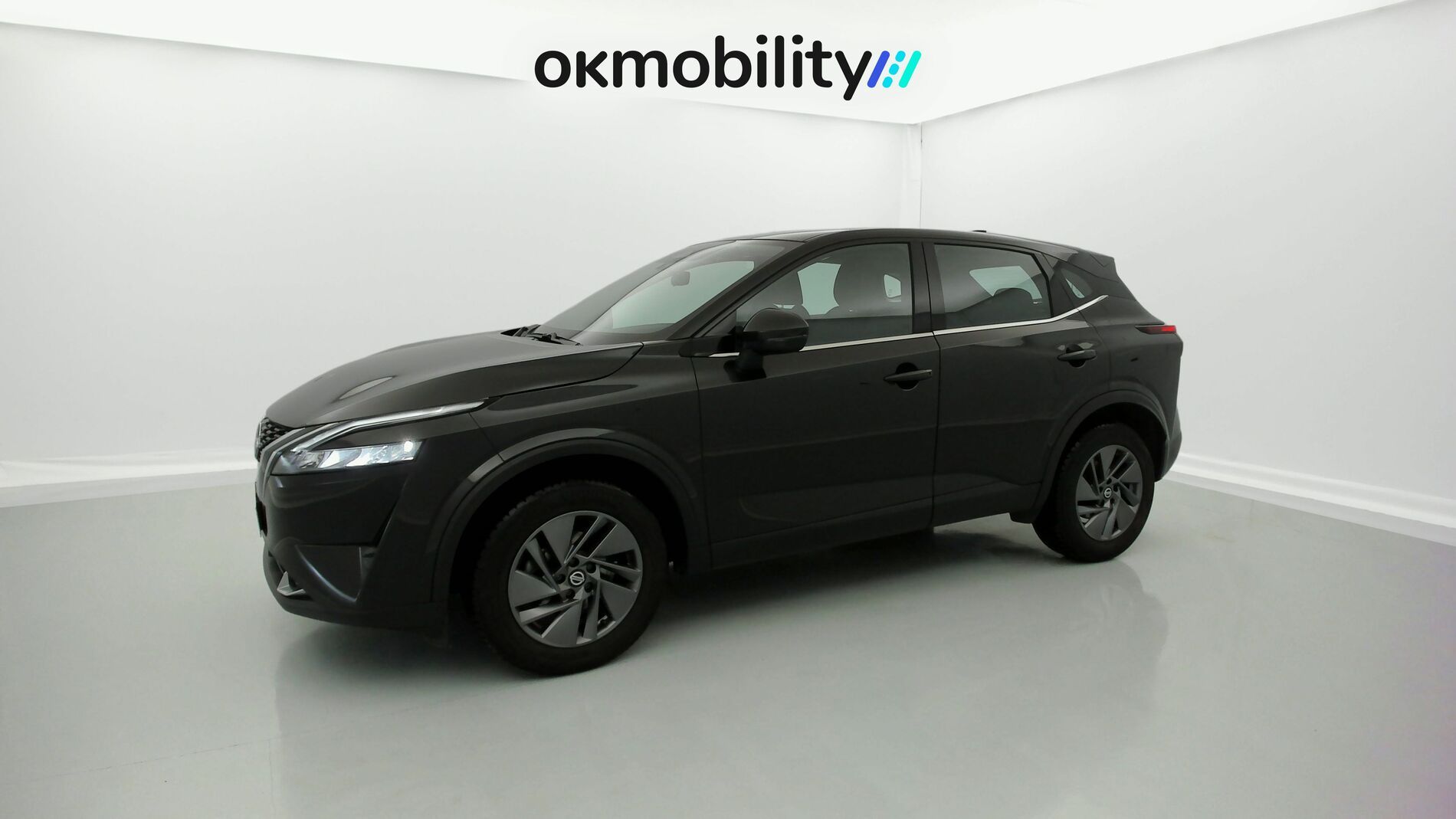 nissan qashqai acenta 1.3 DIG-T 140 MHEV 2022 black metallic 5