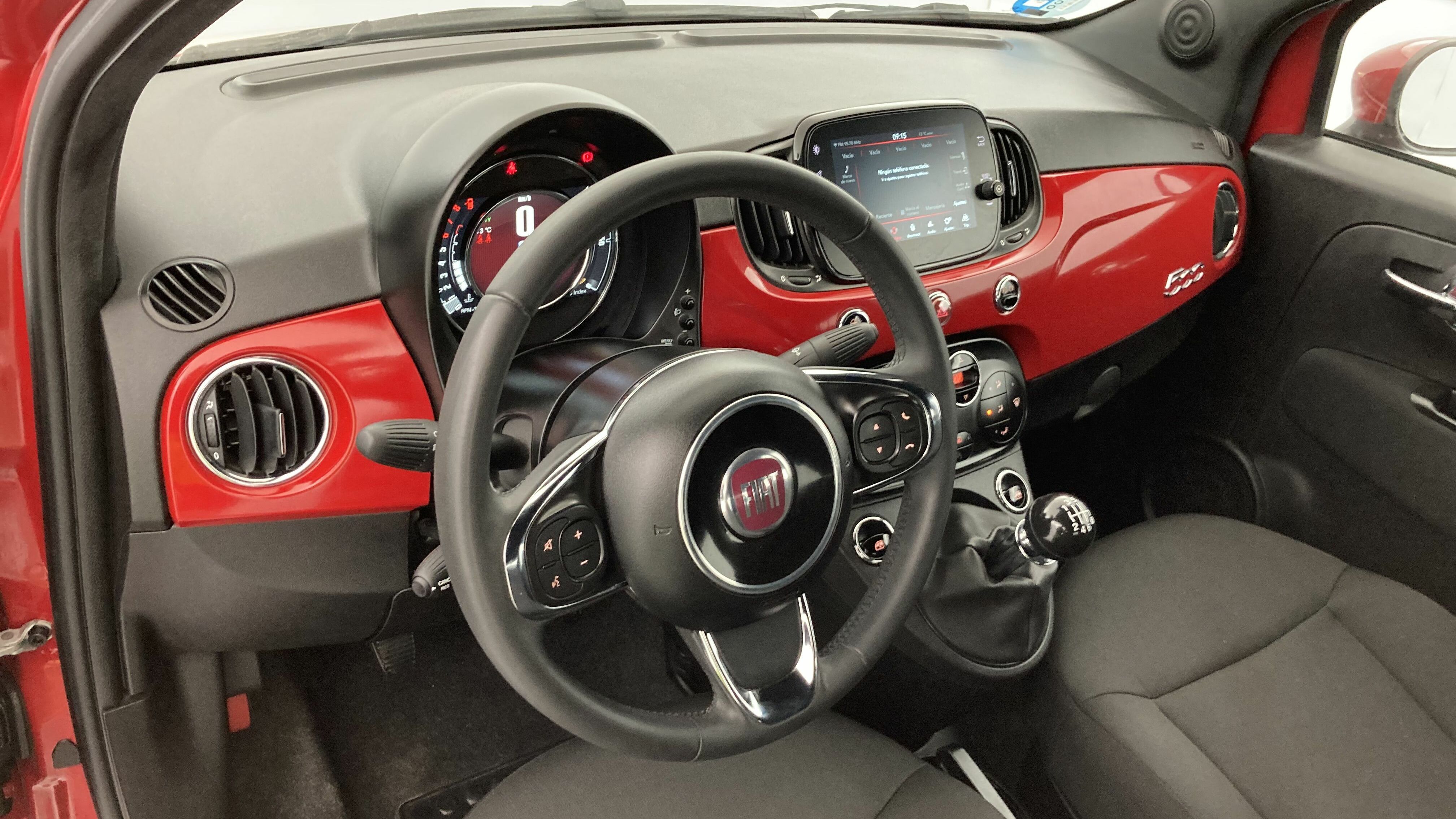 fiat 500c dolcevita 1.0 HYBRID 70 MHEV 2024 rojo passione 16