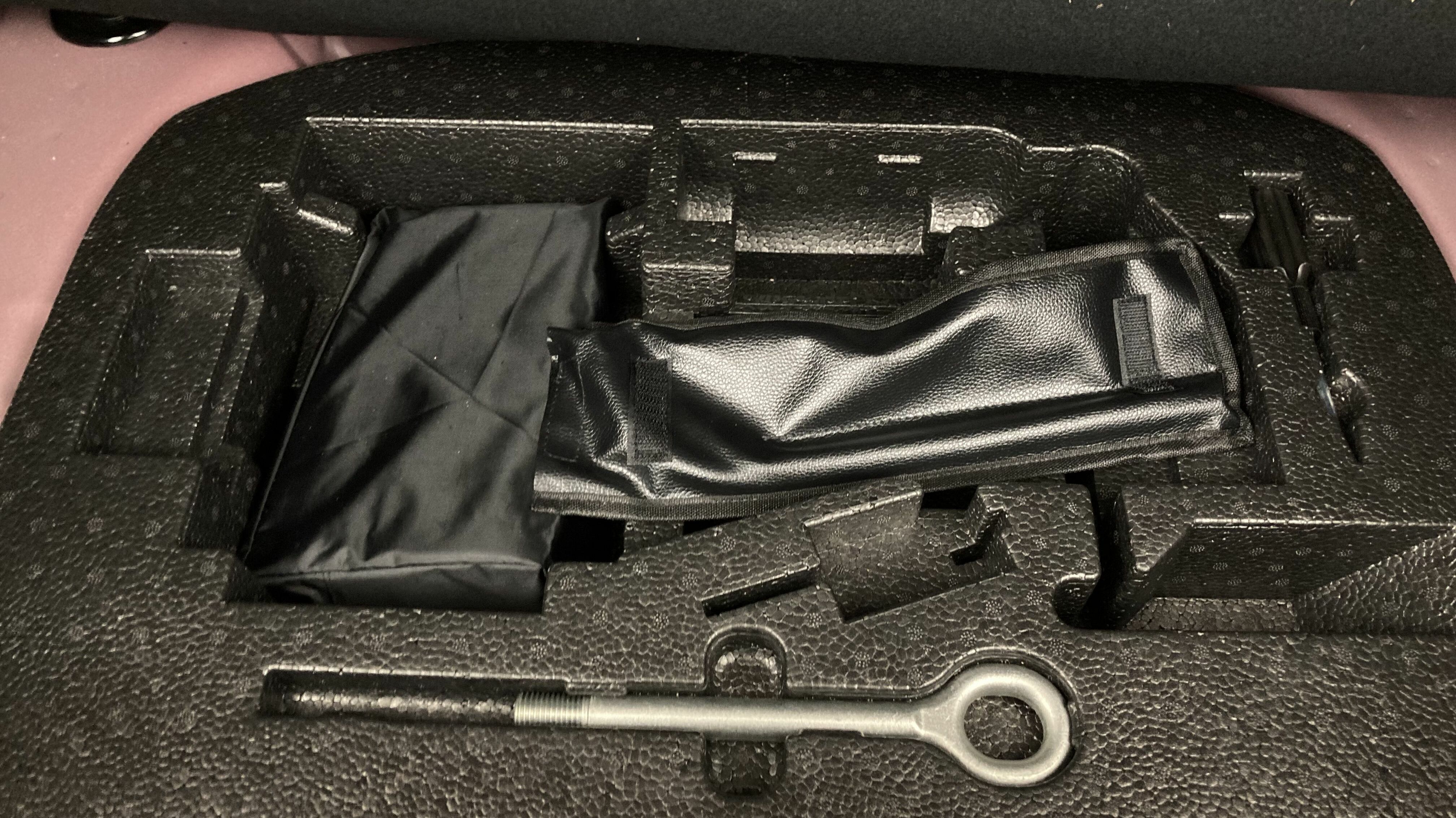 fiat 500c dolcevita 1.0 HYBRID 70 MHEV 2024 rojo passione 24