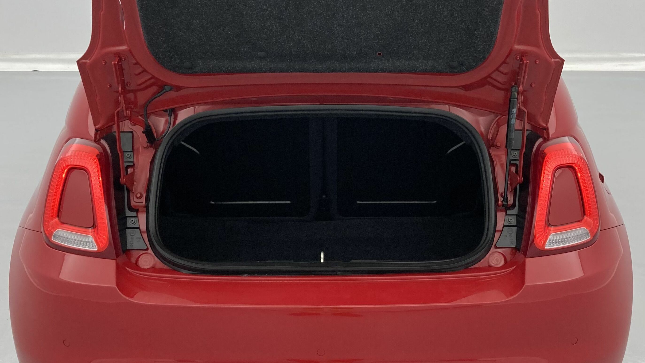 fiat 500c dolcevita 1.0 HYBRID 70 MHEV 2024 rojo passione 25