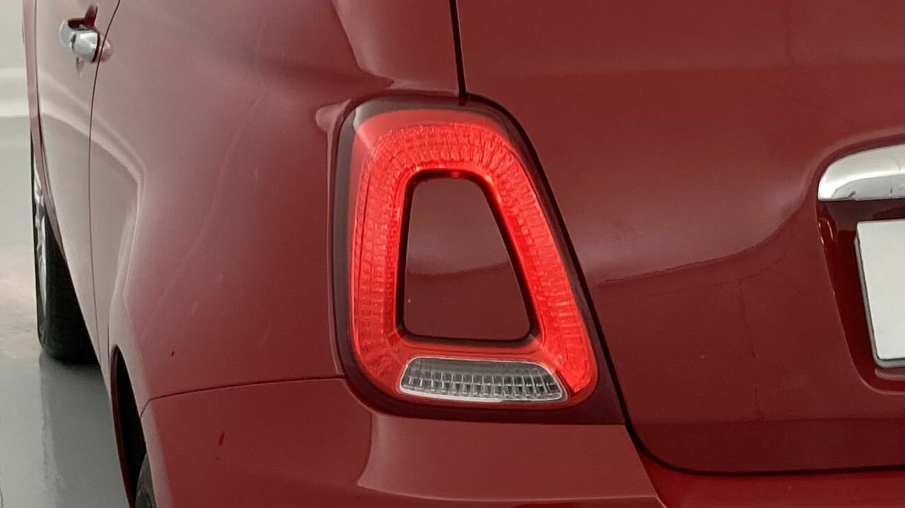 fiat 500c dolcevita 1.0 HYBRID 70 MHEV 2024 rojo passione 31