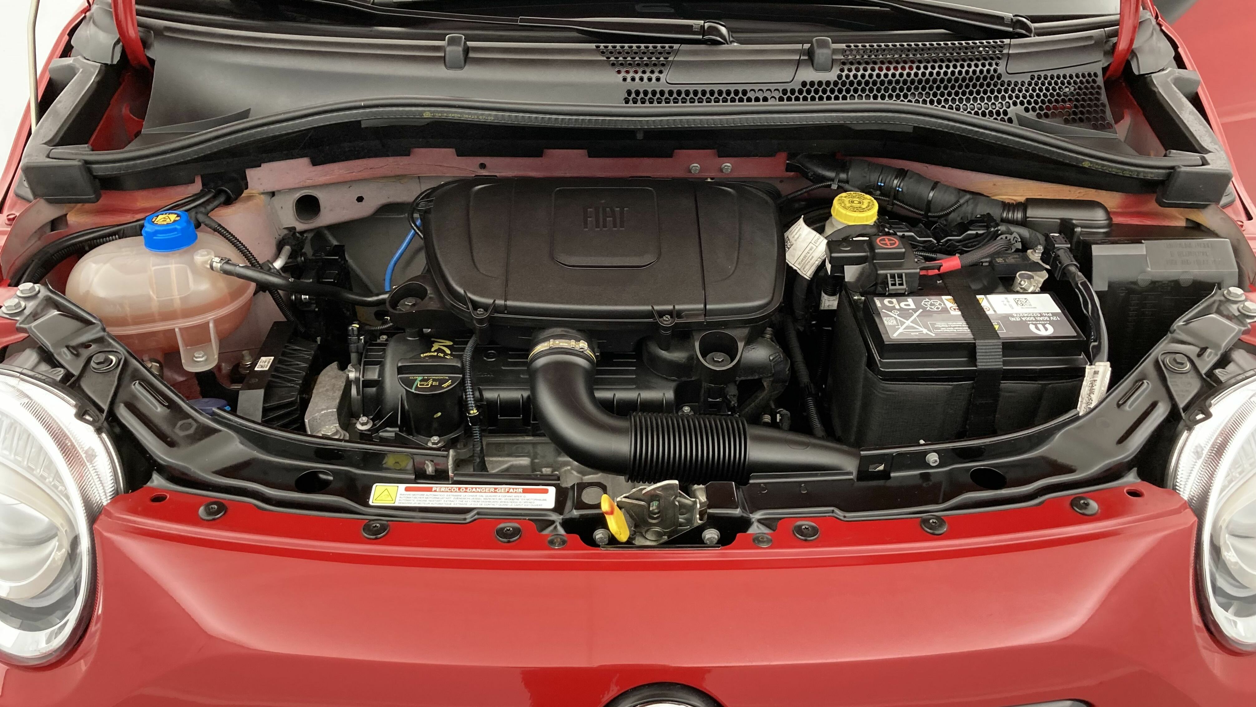 fiat 500c dolcevita 1.0 HYBRID 70 MHEV 2024 rojo passione 26