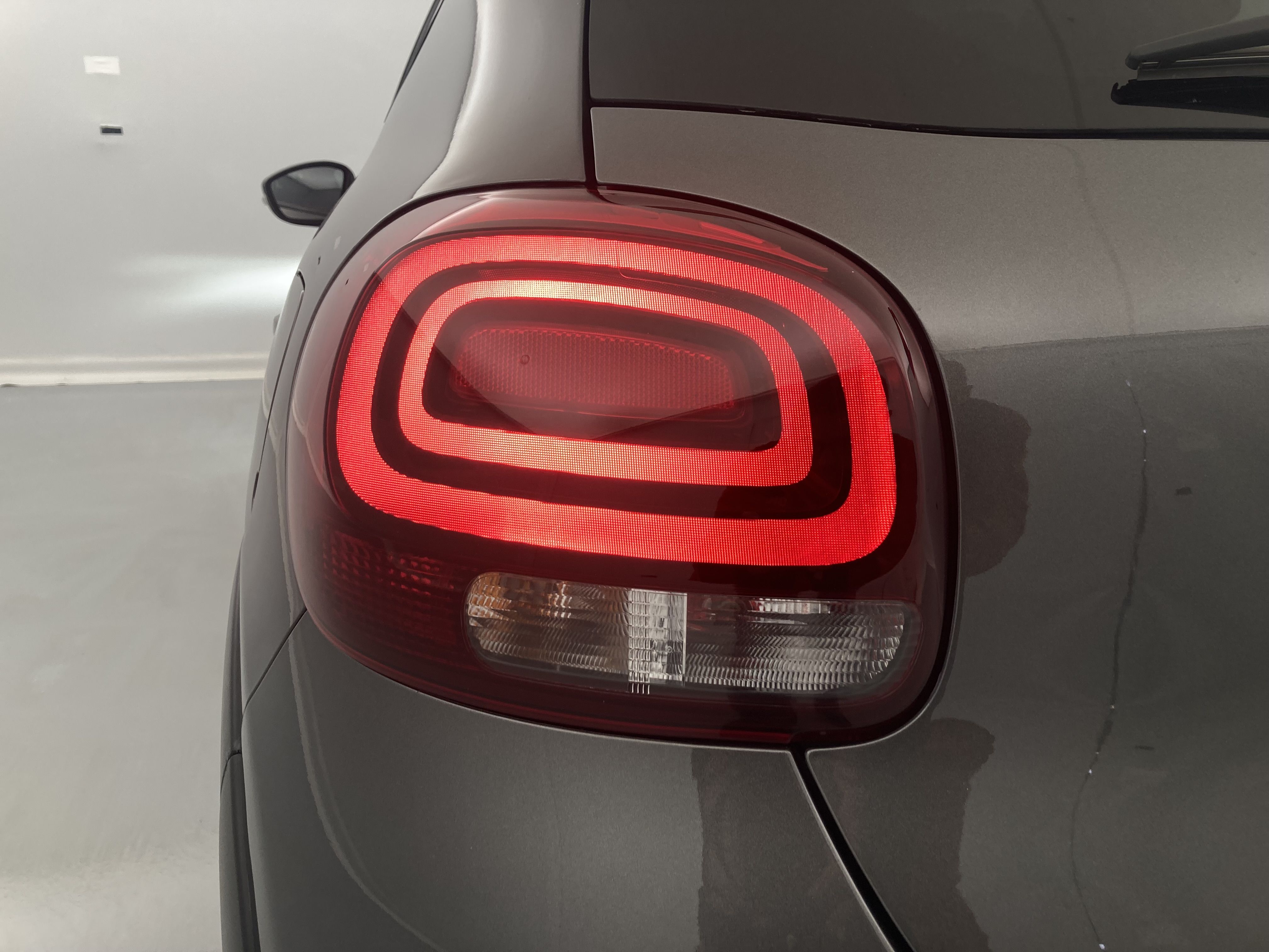 citroen c3 origin max 1.2 PURETECH 83 2024 gris platino 16