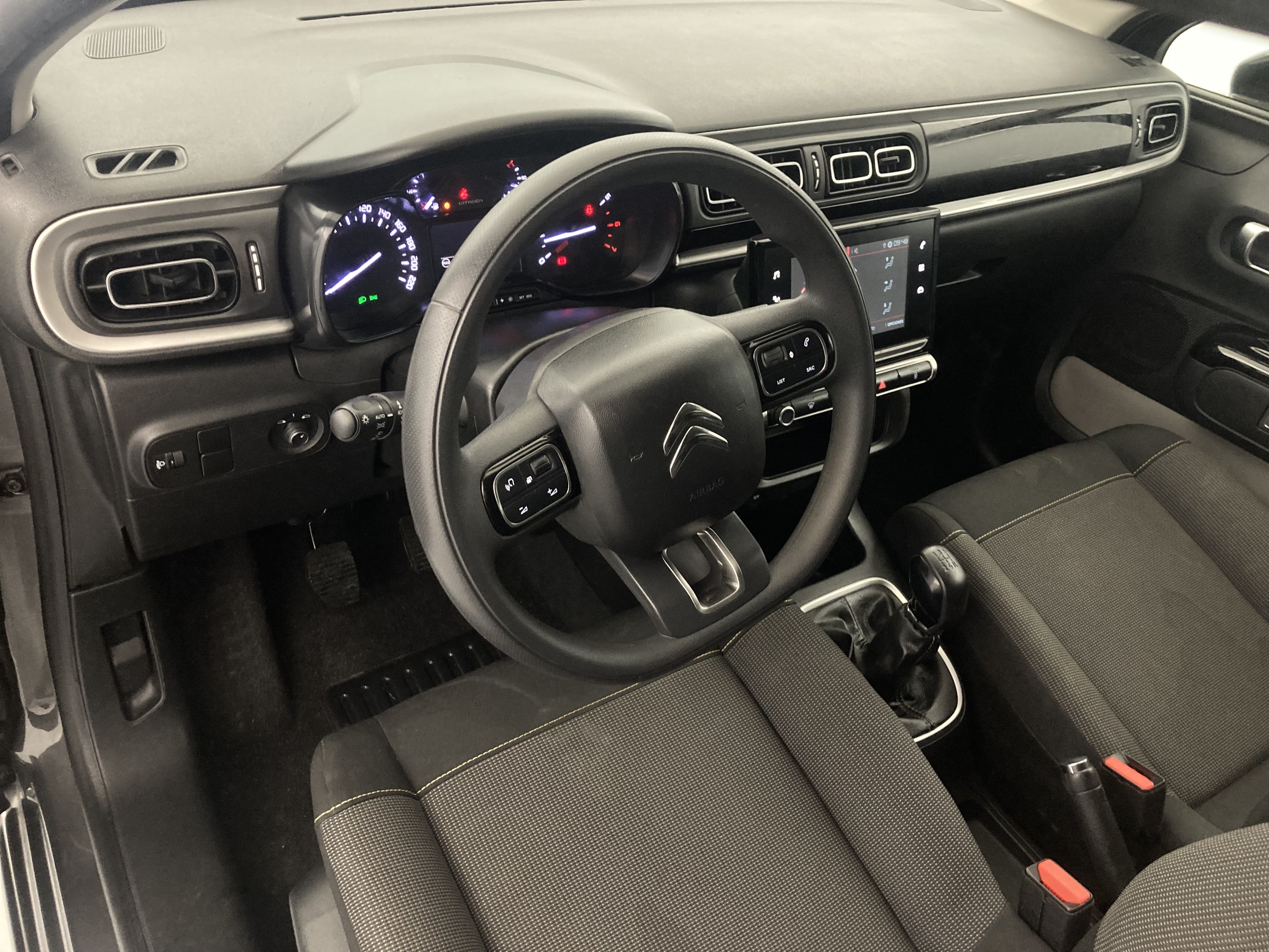 citroen c3 origin max 1.2 PURETECH 83 2024 gris platino 19