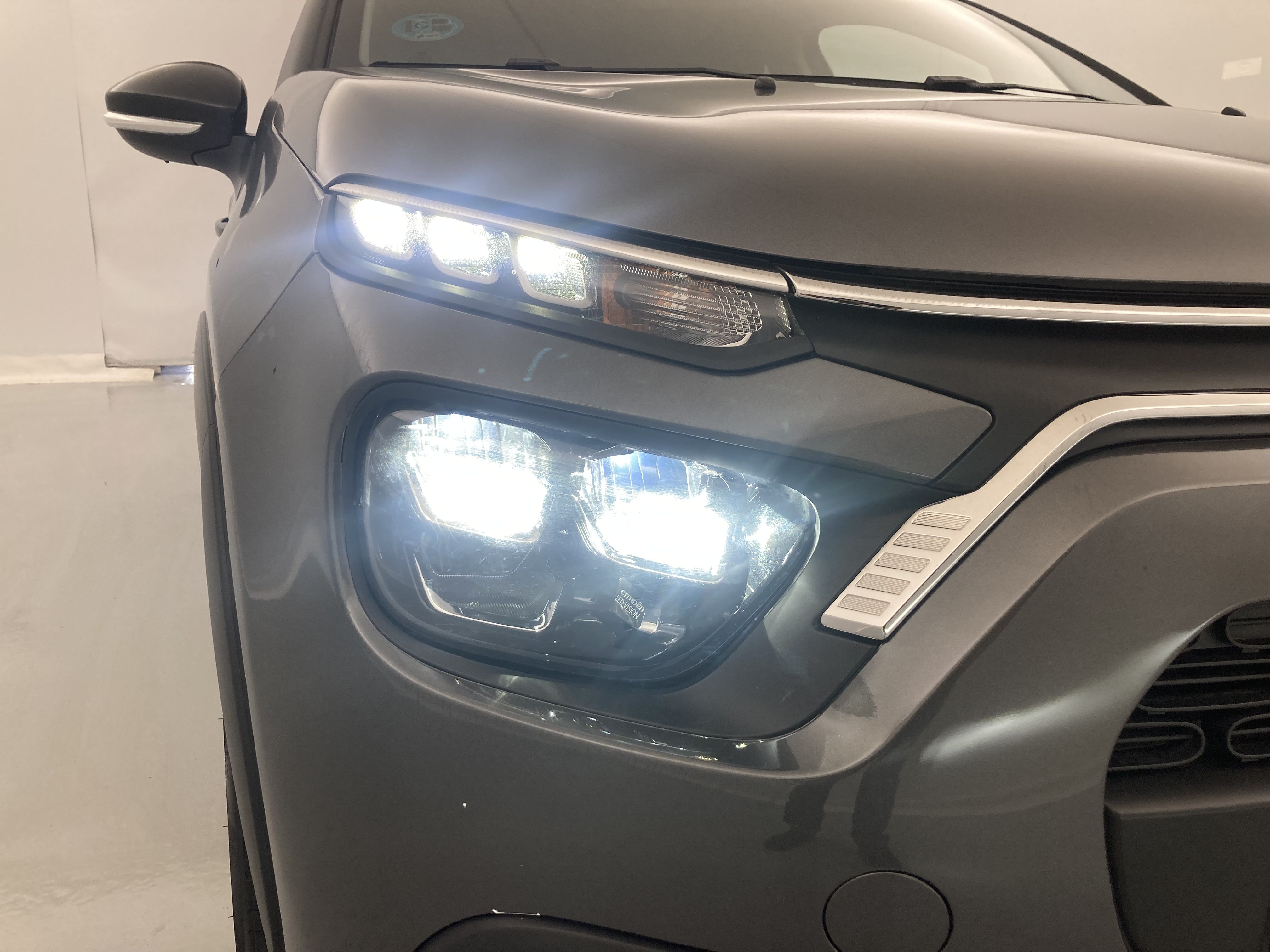 citroen c3 origin max 1.2 PURETECH 83 2024 gris platino 31