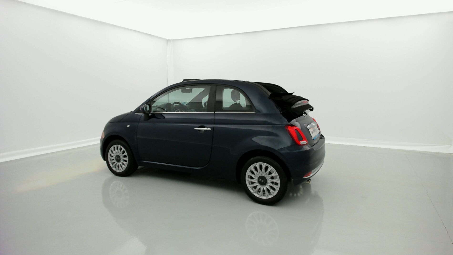 fiat 500c dolcevita 1.0 HYBRID 70 MHEV 2024 azul di pinto di blu 4