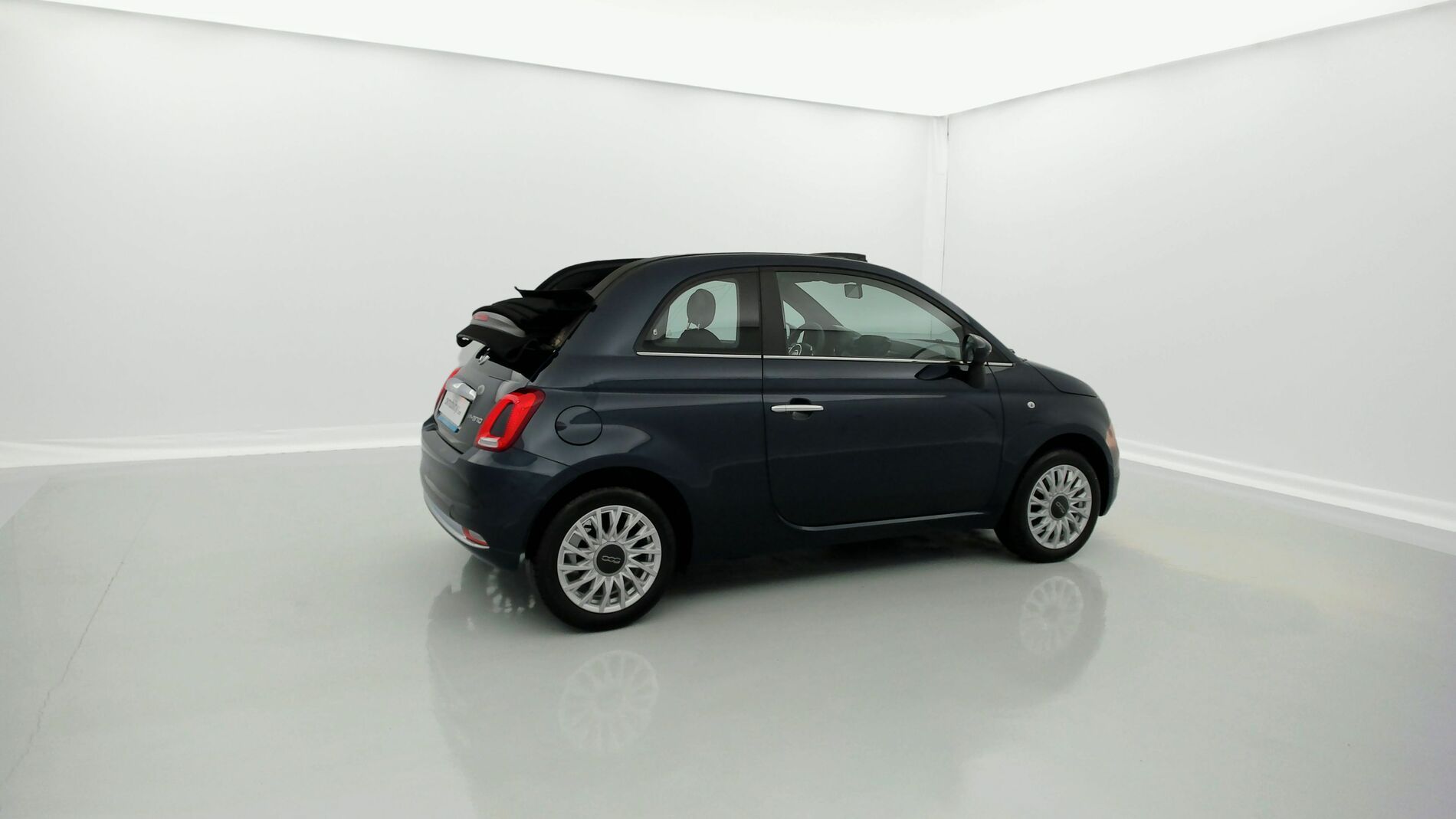 fiat 500c dolcevita 1.0 HYBRID 70 MHEV 2024 azul di pinto di blu 9