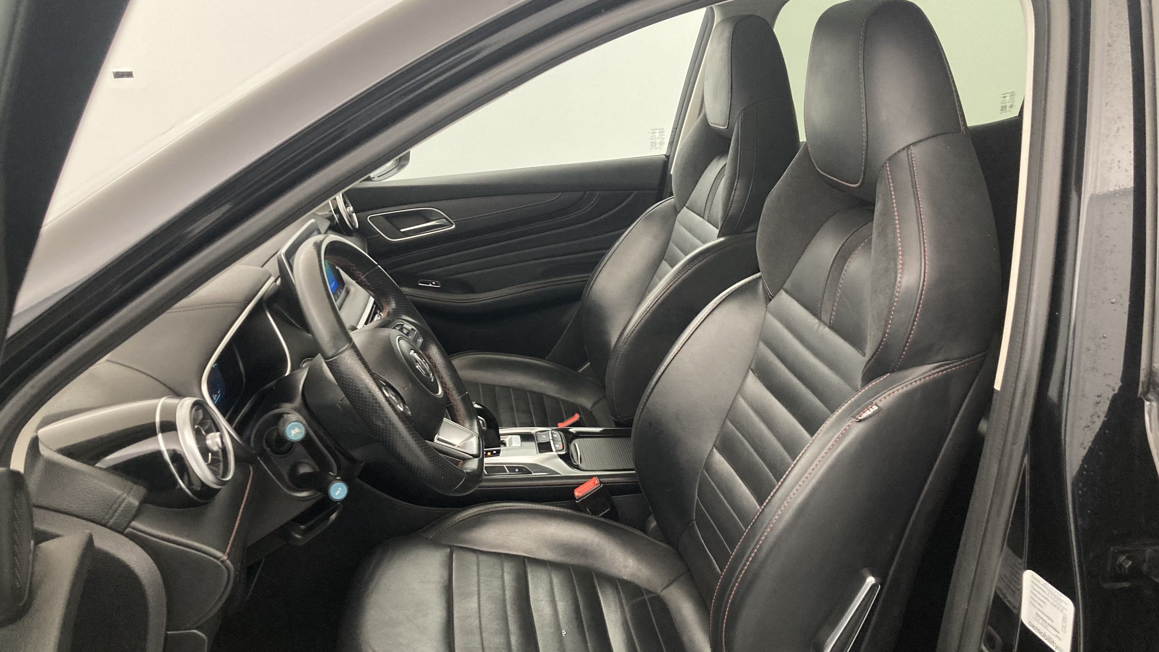 mg ehs phev luxury 1.5 T-GDI 258 PHEV 2023 black 17