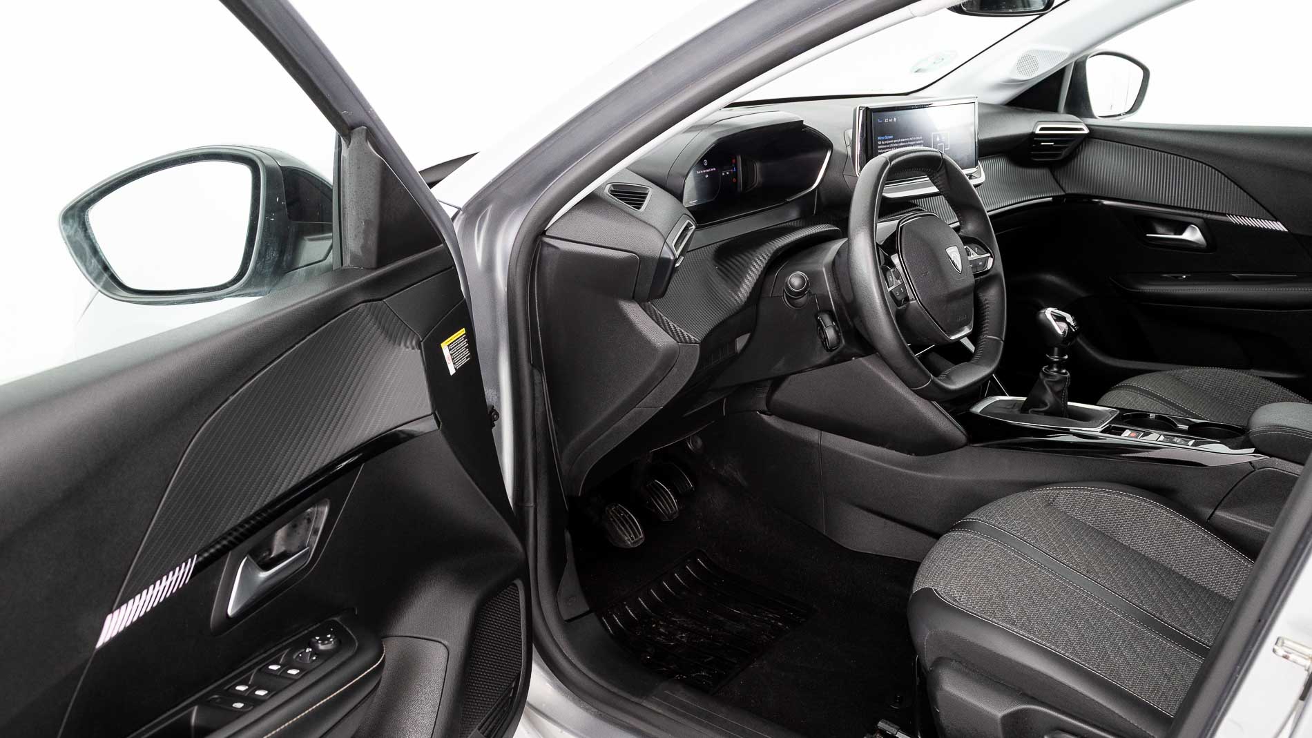 peugeot 208 allure 1.2 PURETECH 100 2024 gris artense 1